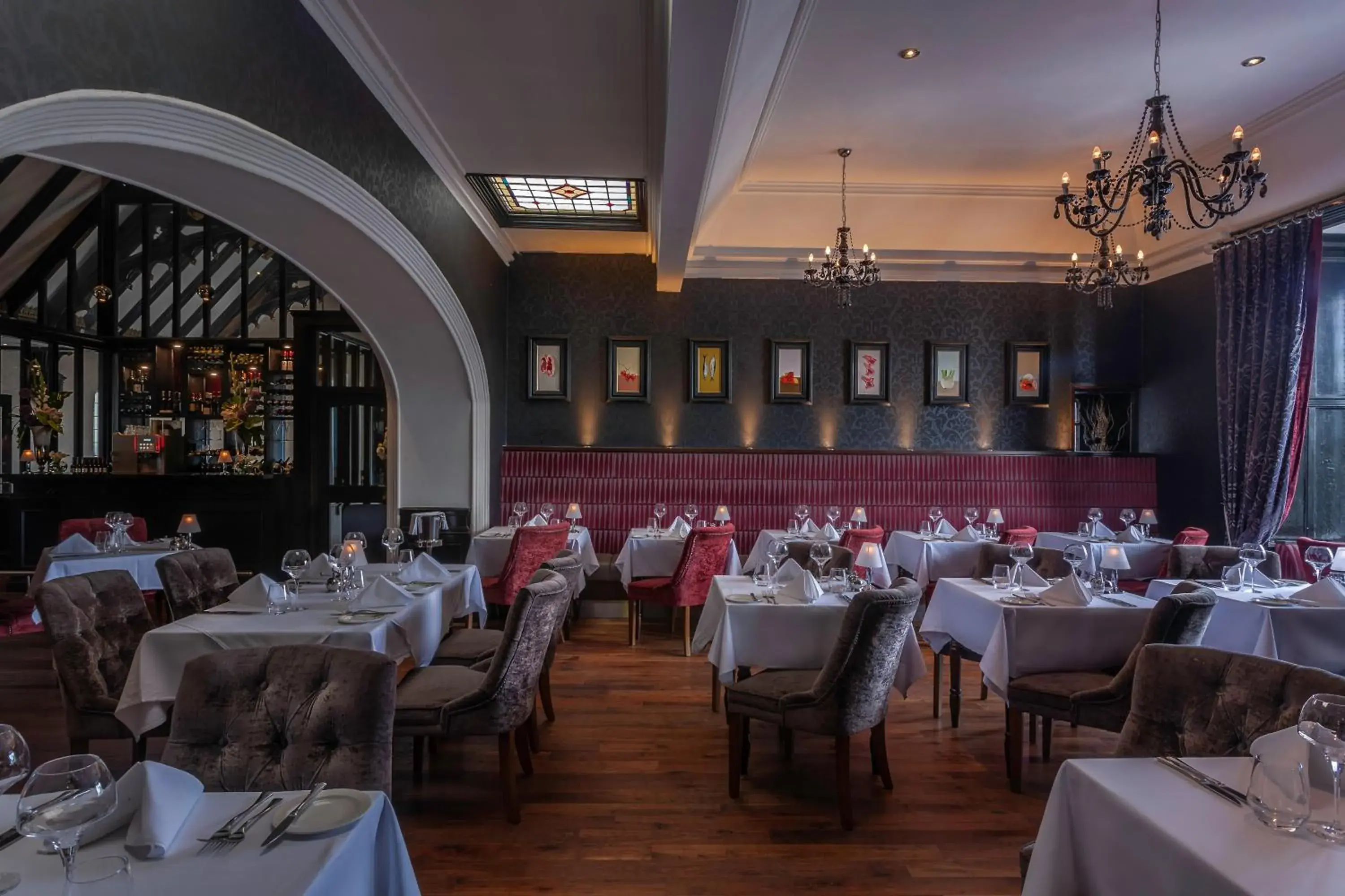 Restaurant/places to eat in Clontarf Castle Hotel Restaurant/places to eat in Clontarf Castle Hotel