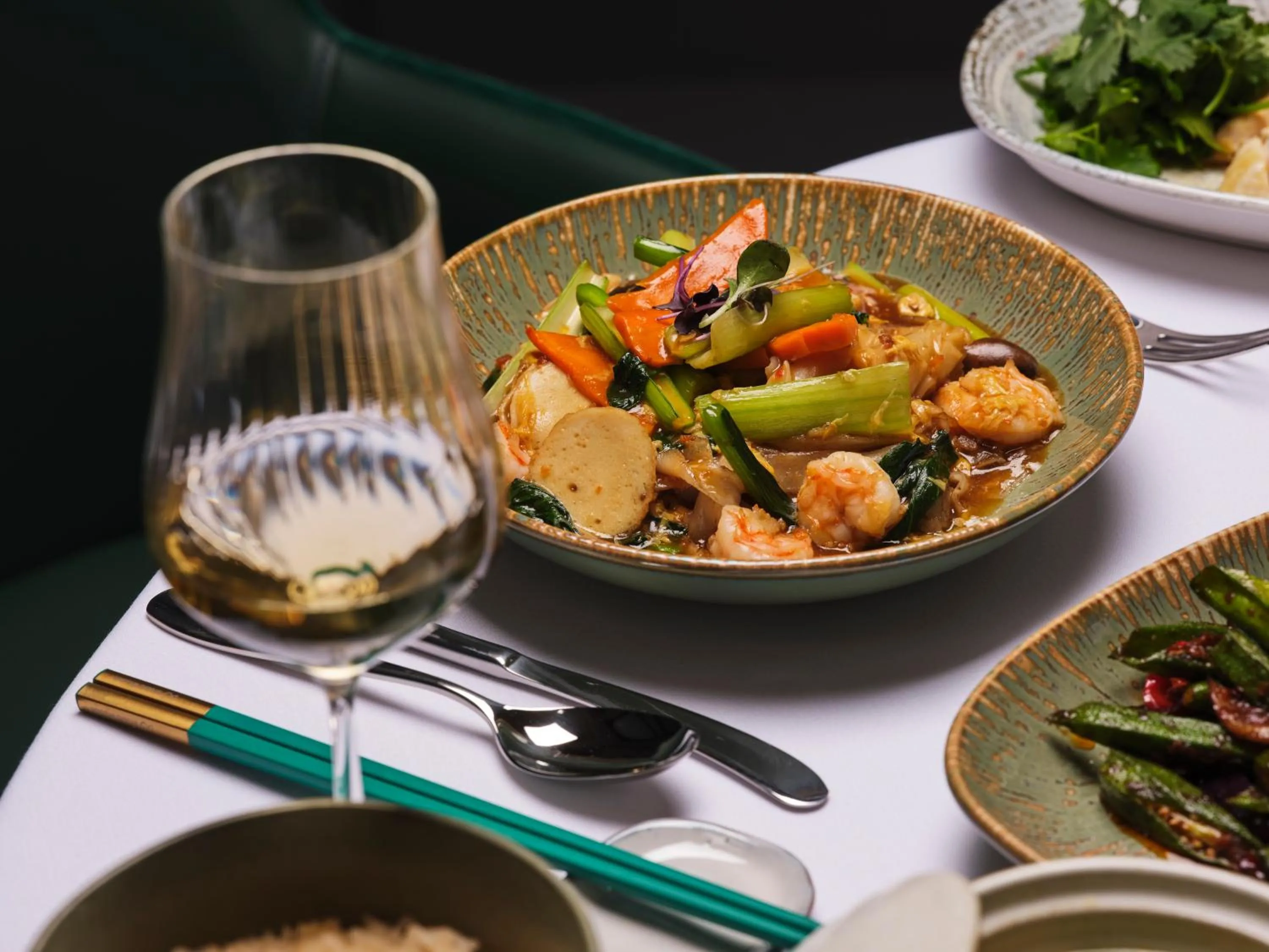 Restaurant/places to eat in The Bailey's Hotel London Kensington