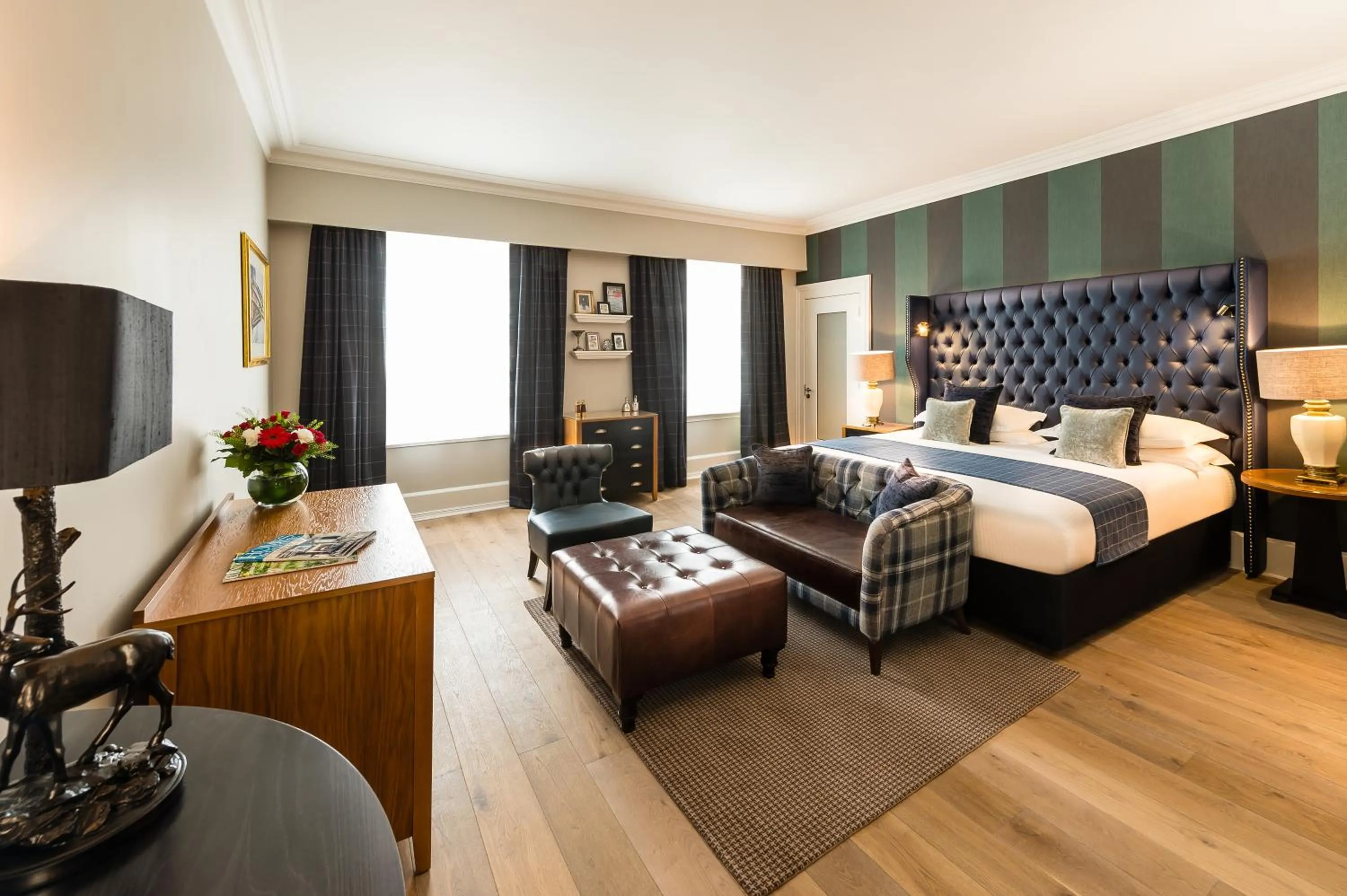 Seating area, Bed in The Bailey's Hotel London Kensington