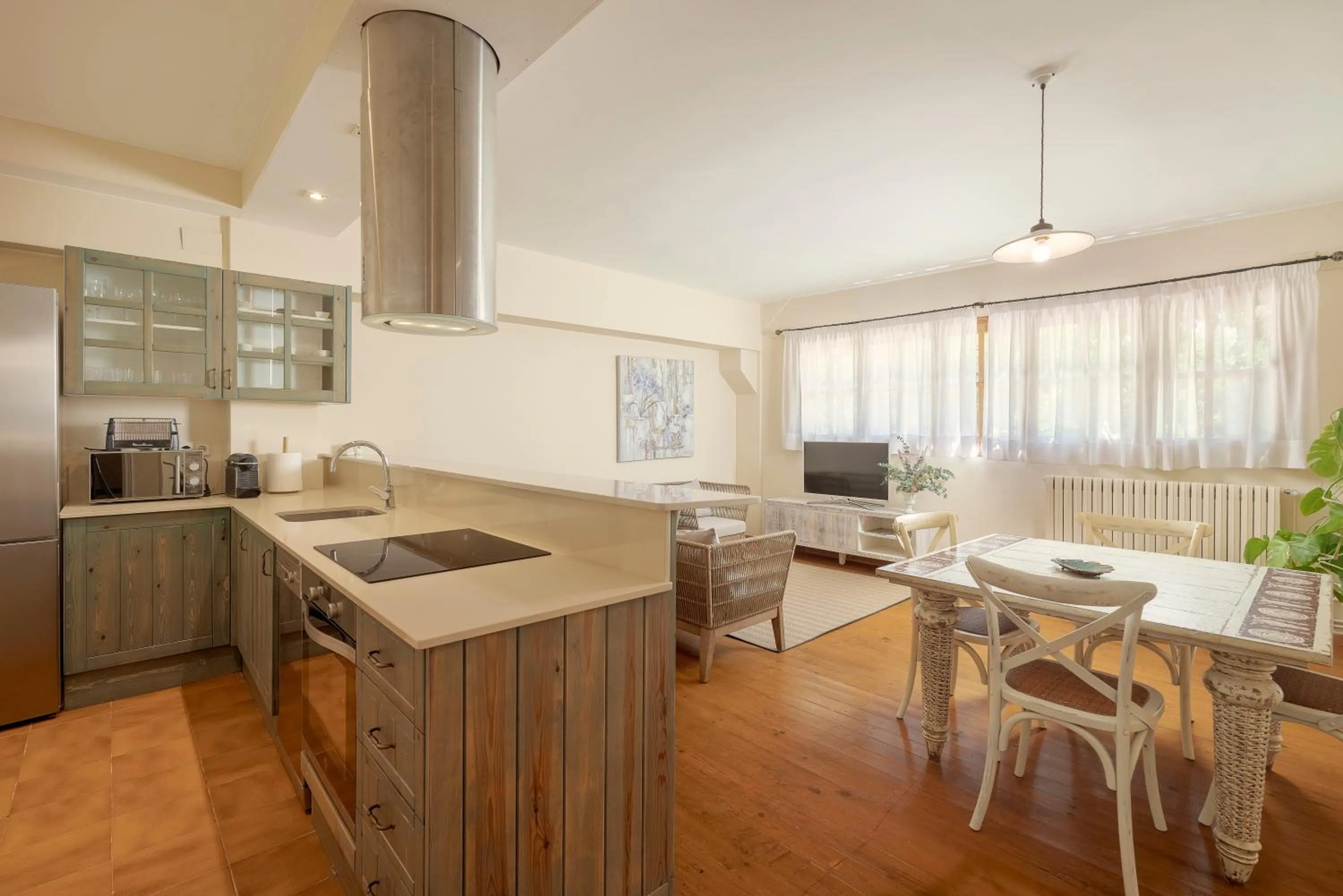 Communal lounge/ TV room in Masos Can Sot