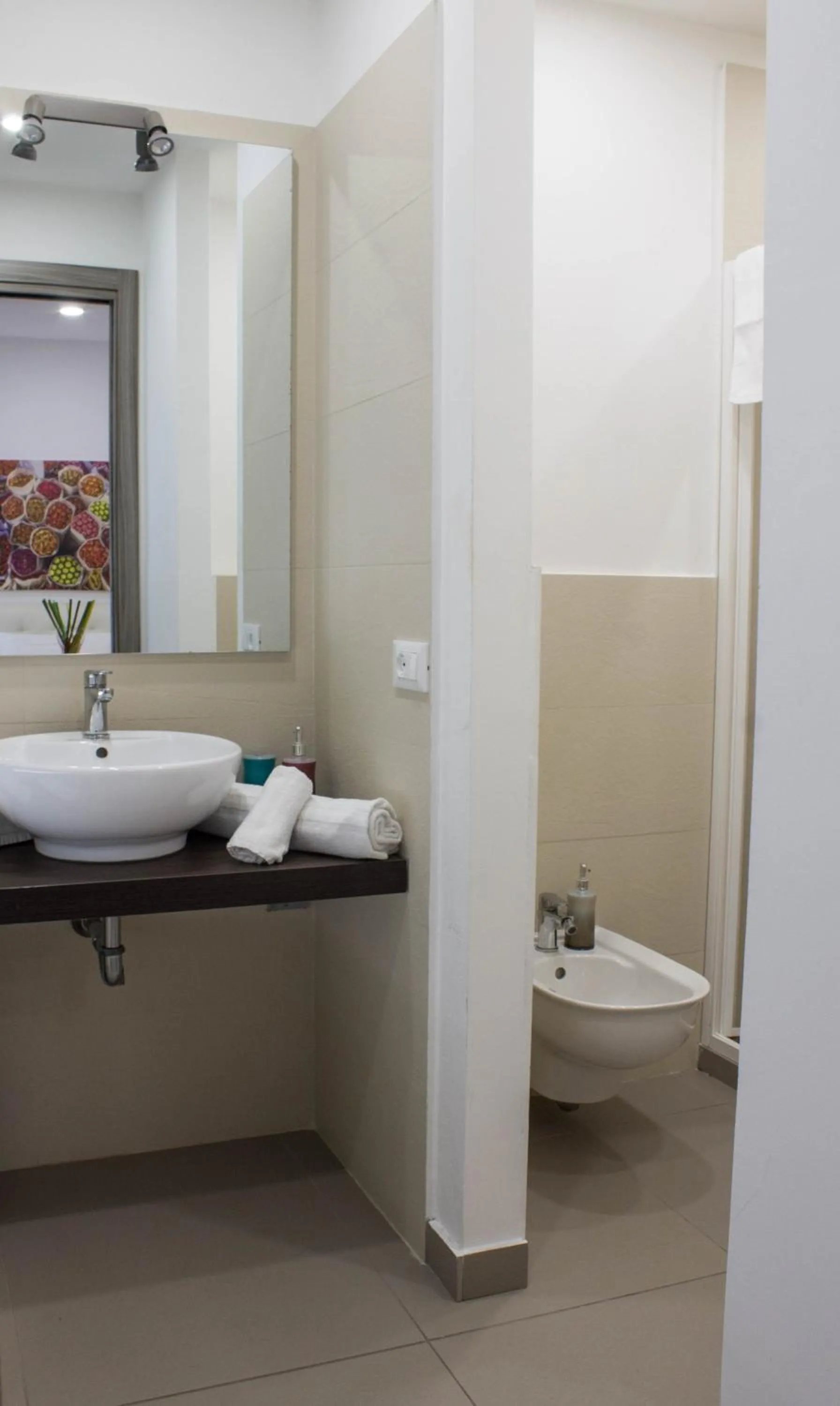 Toilet in Residence Palazzo dei Delfini by RECEPTIO