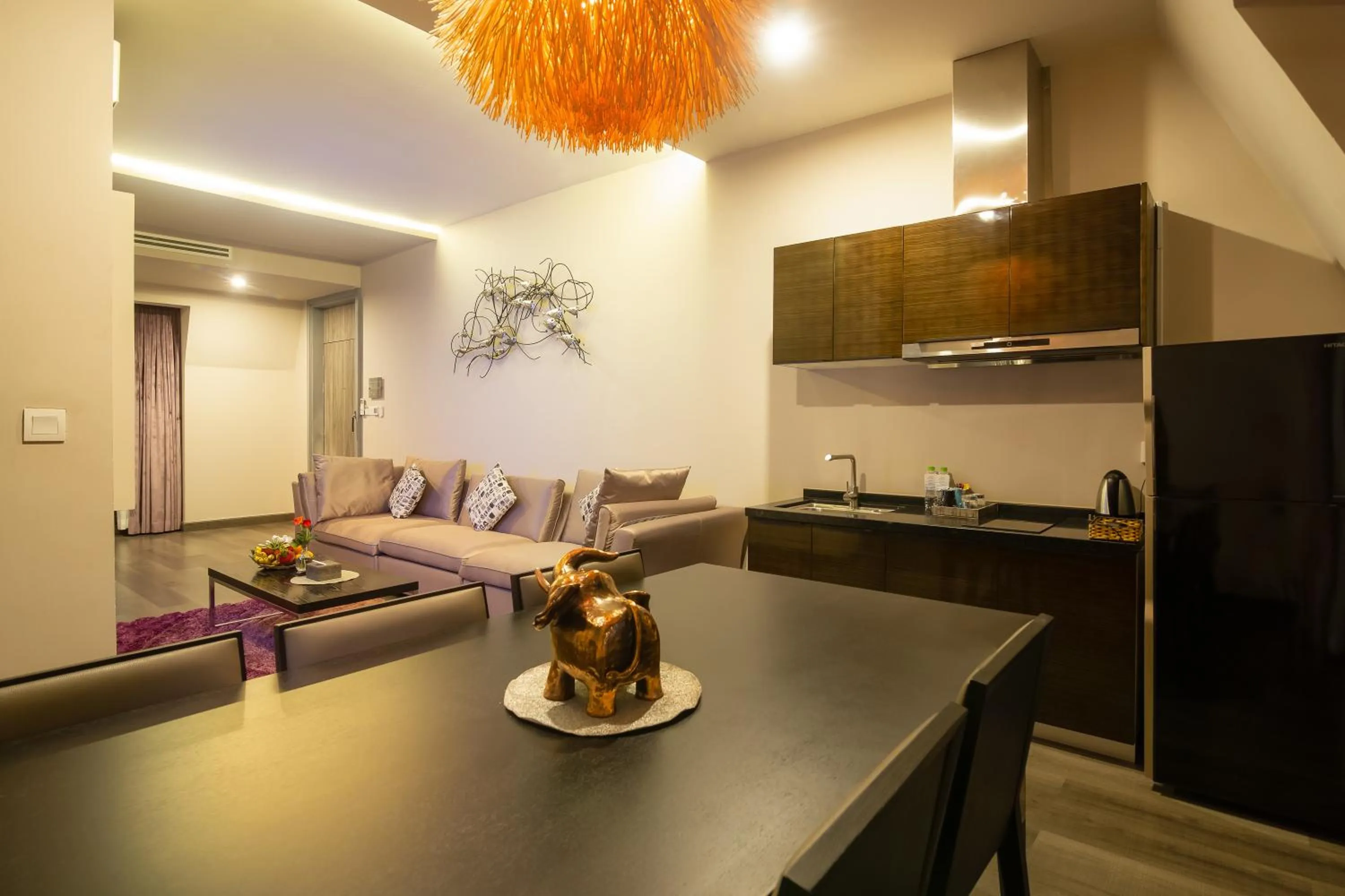 Dining area in Damrei Residence & Spa