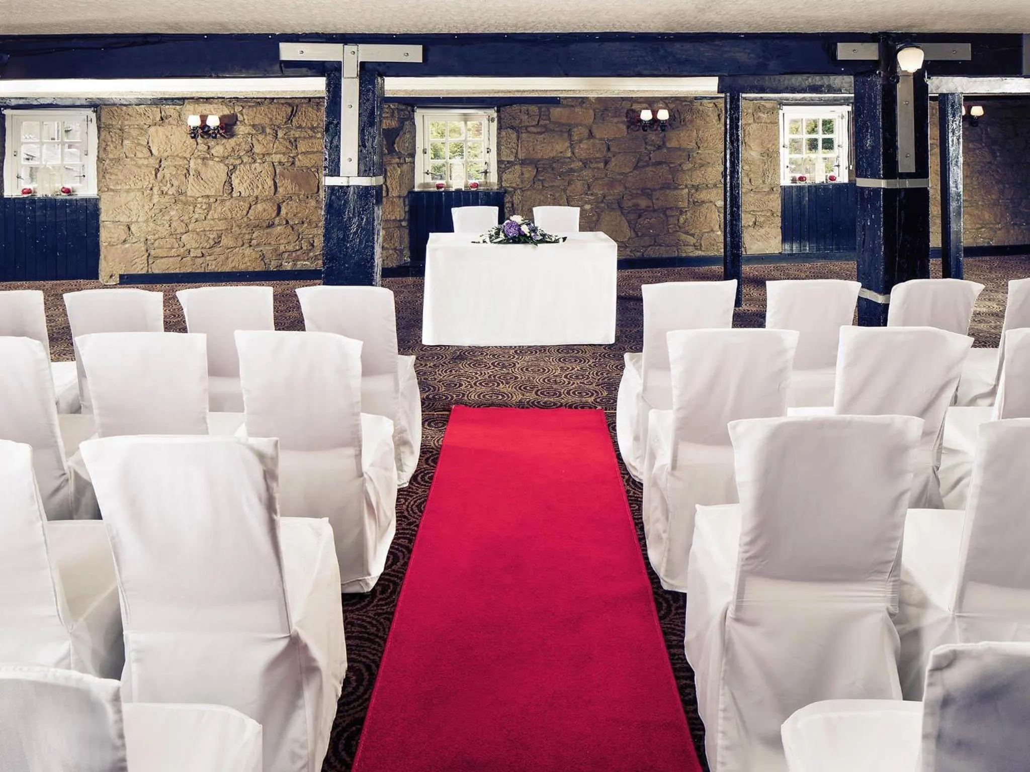 wedding in Mercure Perth Hotel