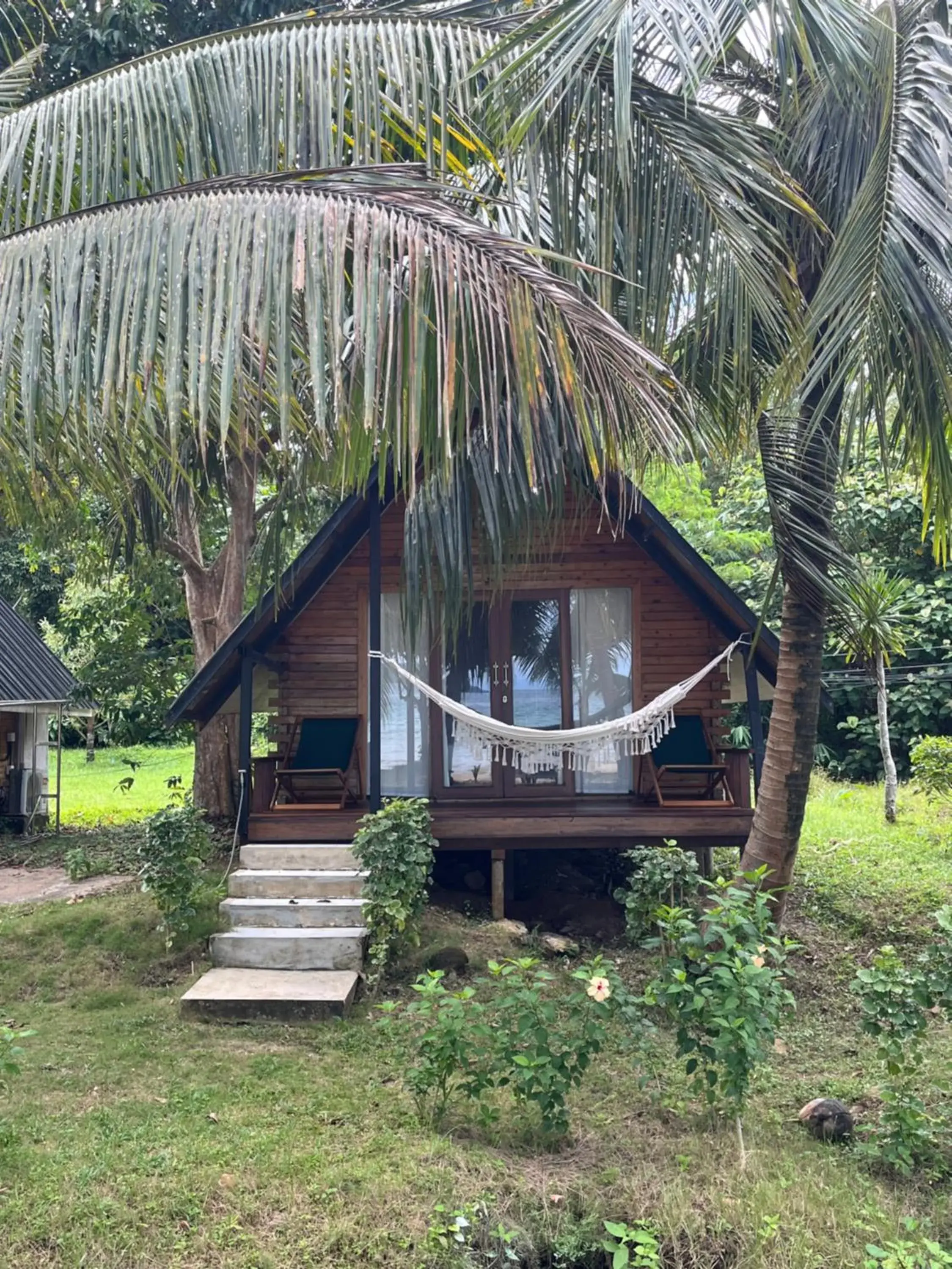 Bungalow with Sea View in A-Na-Lay Resort Koh Kood Bungalow with Sea View in A-Na-Lay Resort Koh Kood
