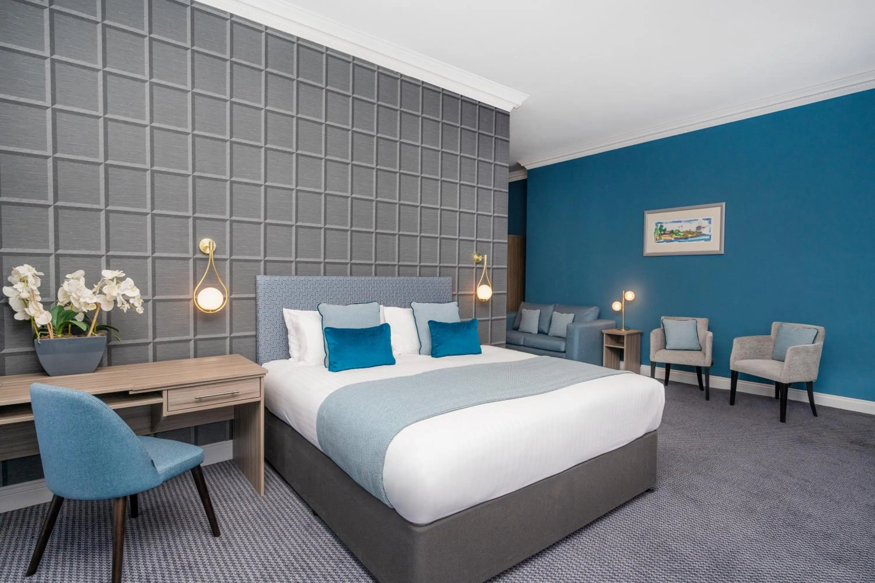 Bed in Bromley Court Hotel London