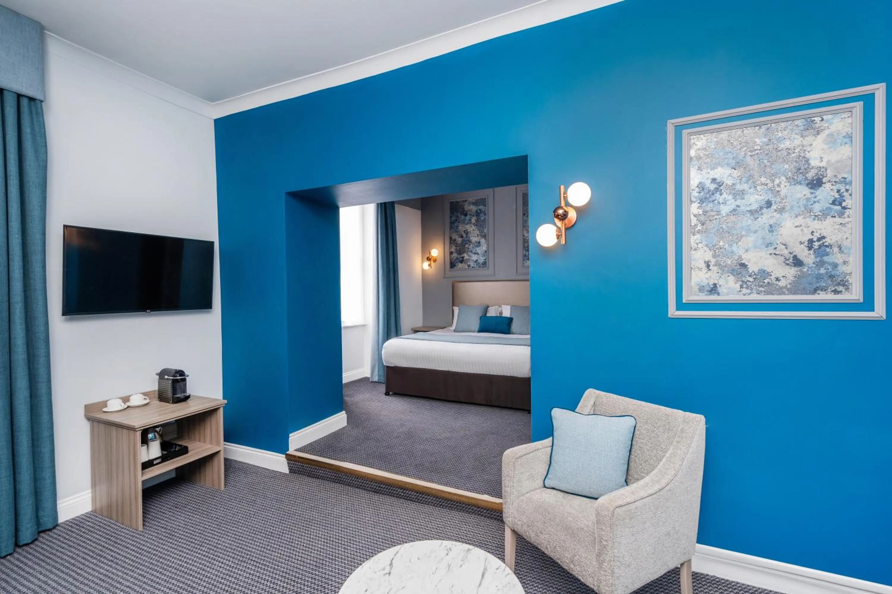 Bed in Bromley Court Hotel London