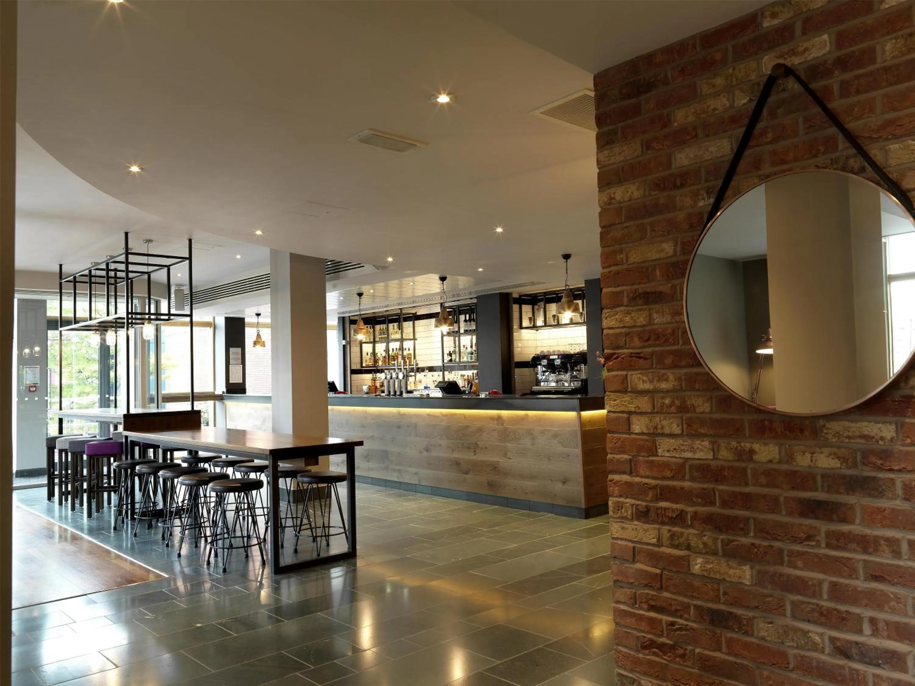 Lounge or bar in Hilton Garden Inn Birmingham Brindley Place