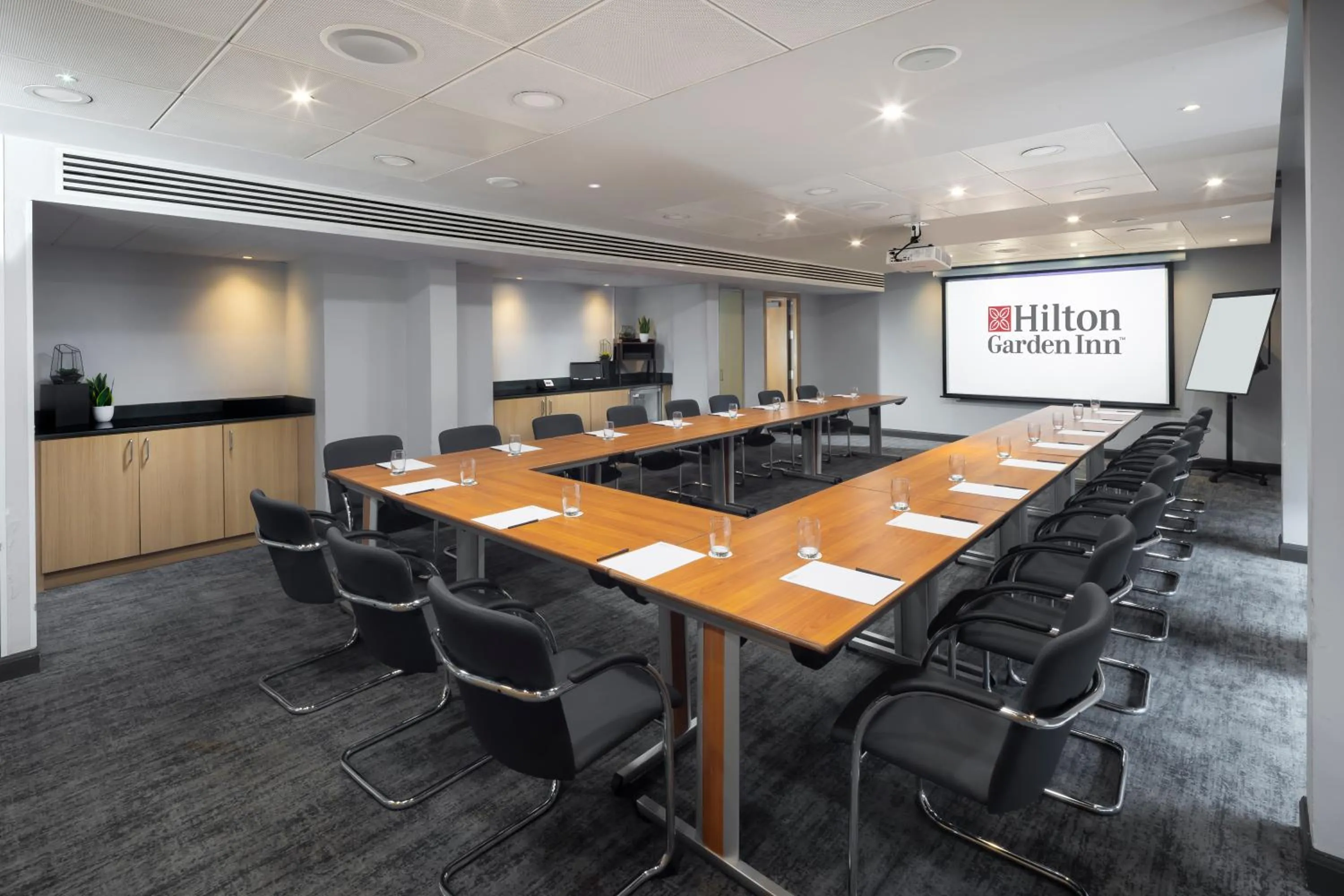 Meeting/conference room in Hilton Garden Inn Birmingham Brindley Place
