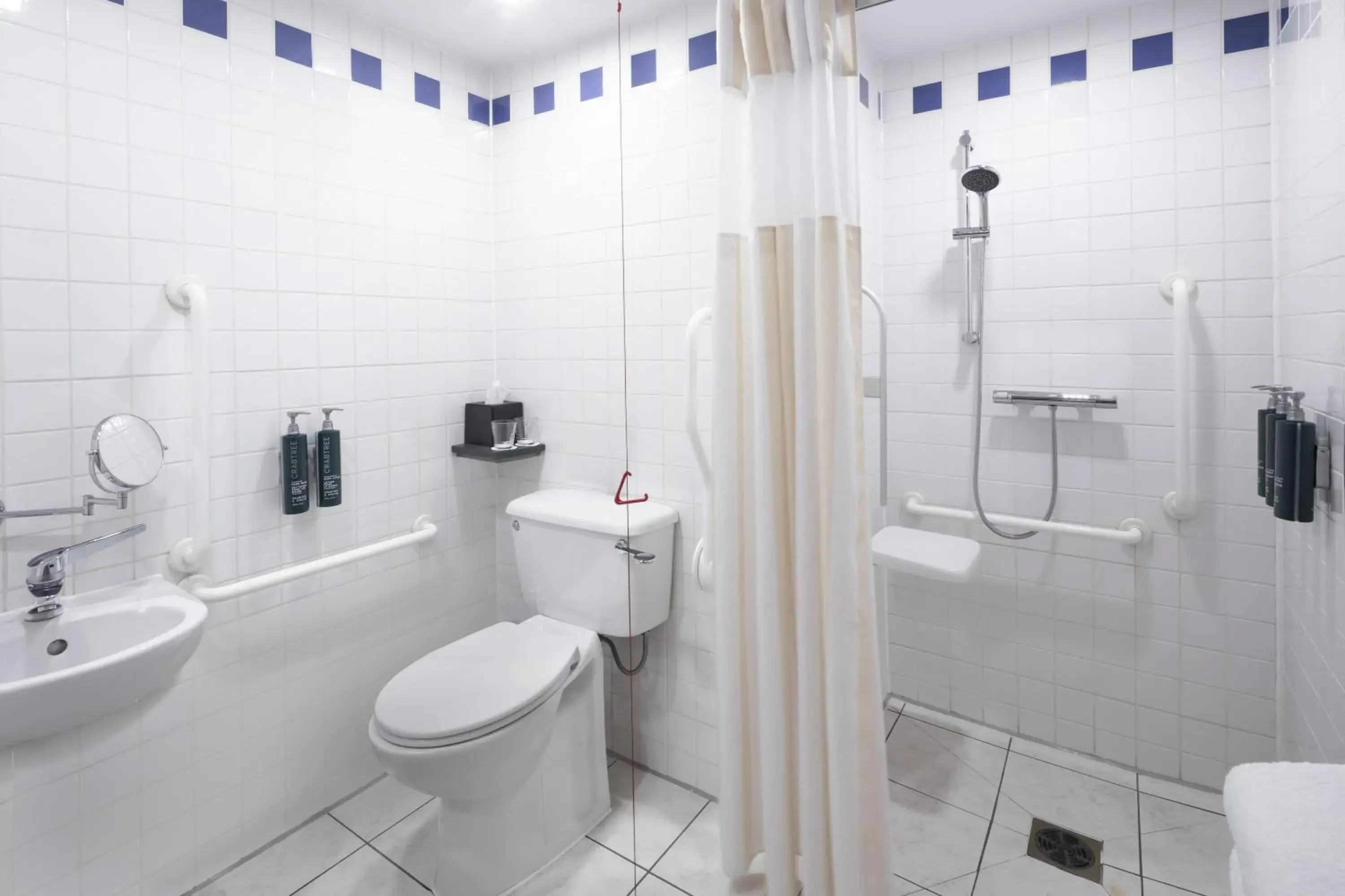 Bathroom in Hilton Garden Inn Birmingham Brindley Place Bathroom in Hilton Garden Inn Birmingham Brindley Place