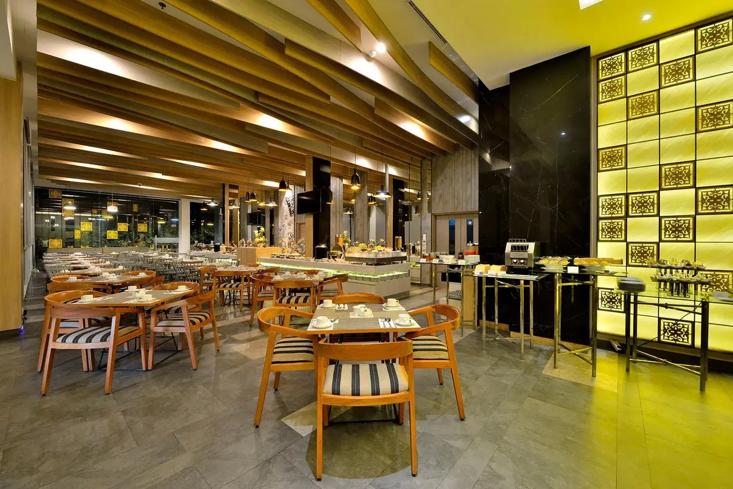 Restaurant/places to eat in THE 1O1 Palembang Rajawali Restaurant/places to eat in THE 1O1 Palembang Rajawali