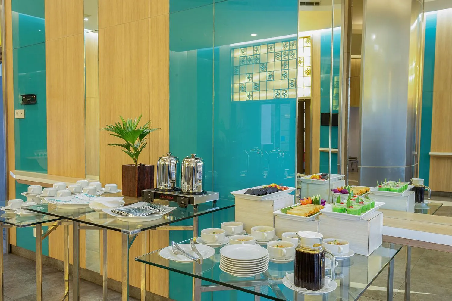 Food and drinks in THE 1O1 Palembang Rajawali