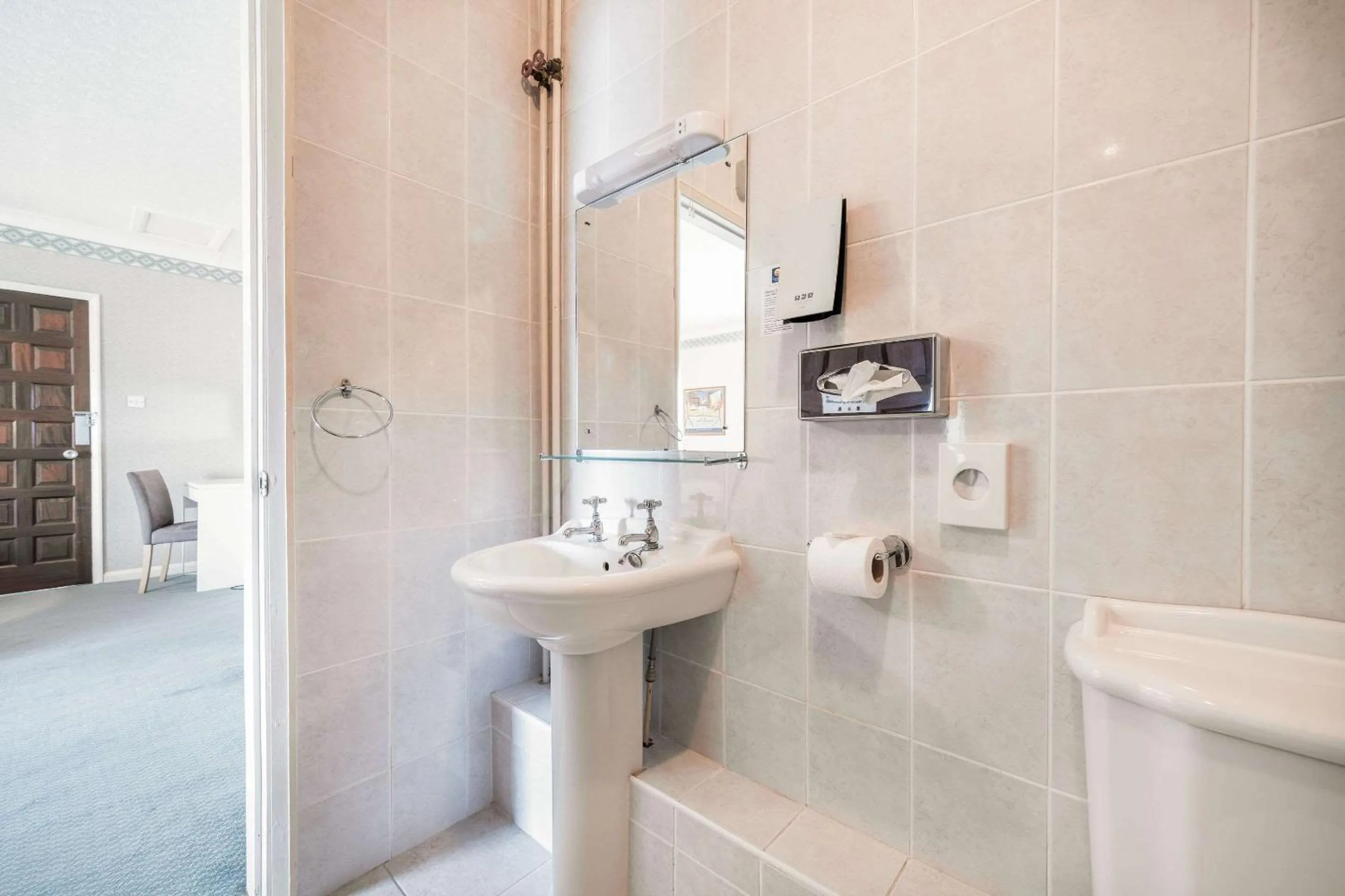 Bathroom in Comfort Hotel Great Yarmouth