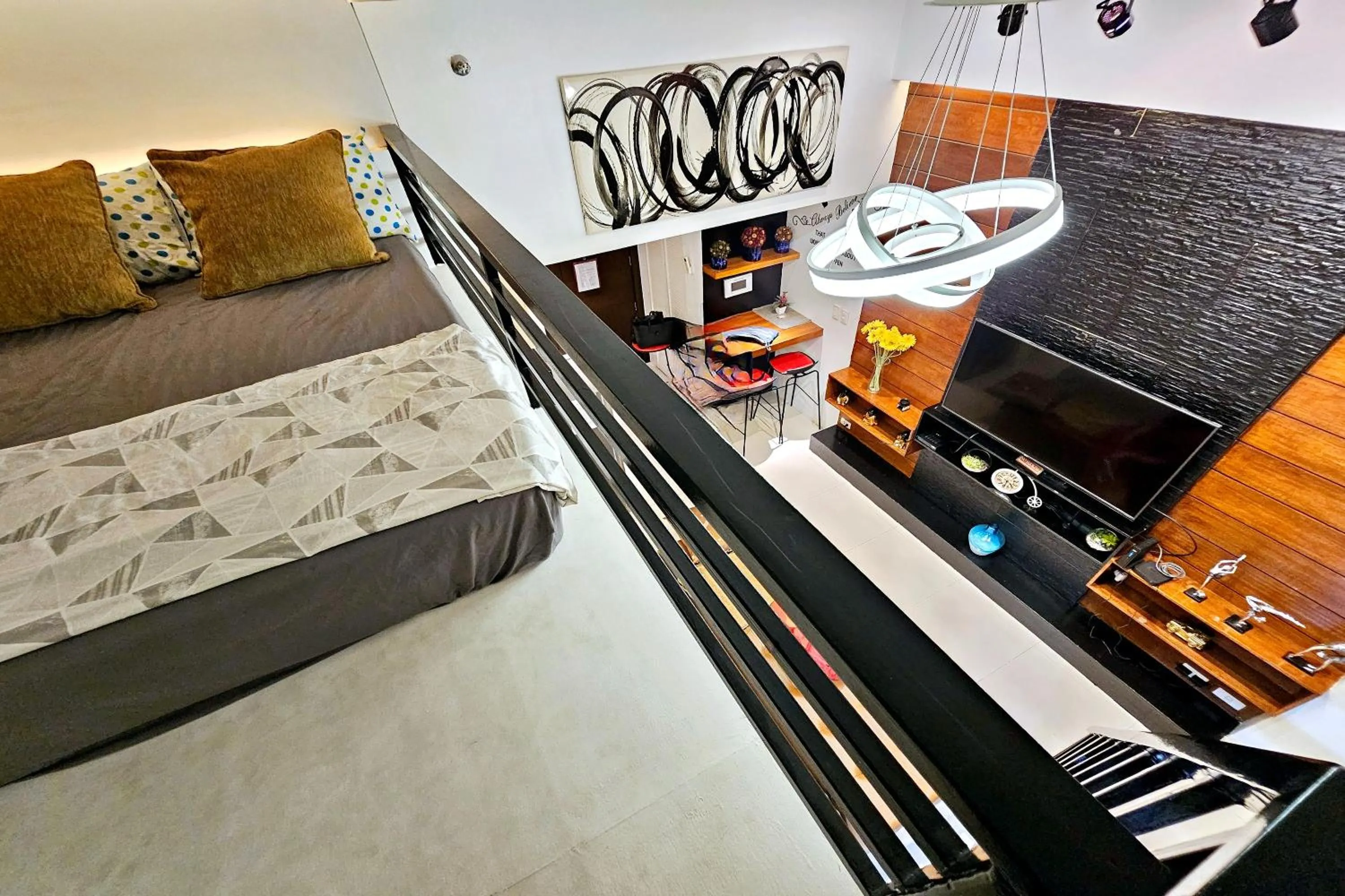 Bed in PRS at One Palm Tree Villa near T3 Airport