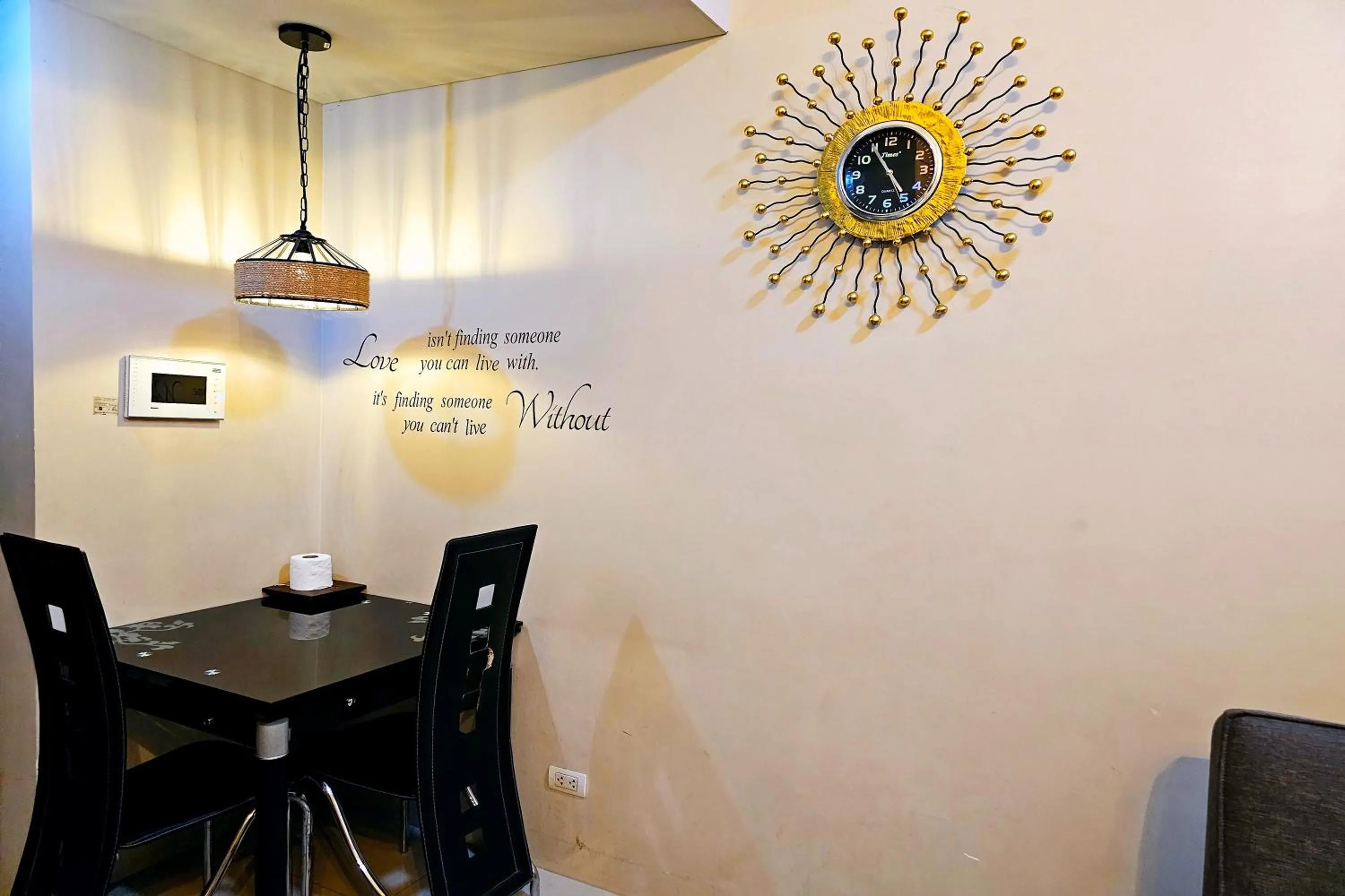 Living room in PRS at One Palm Tree Villa near T3 Airport