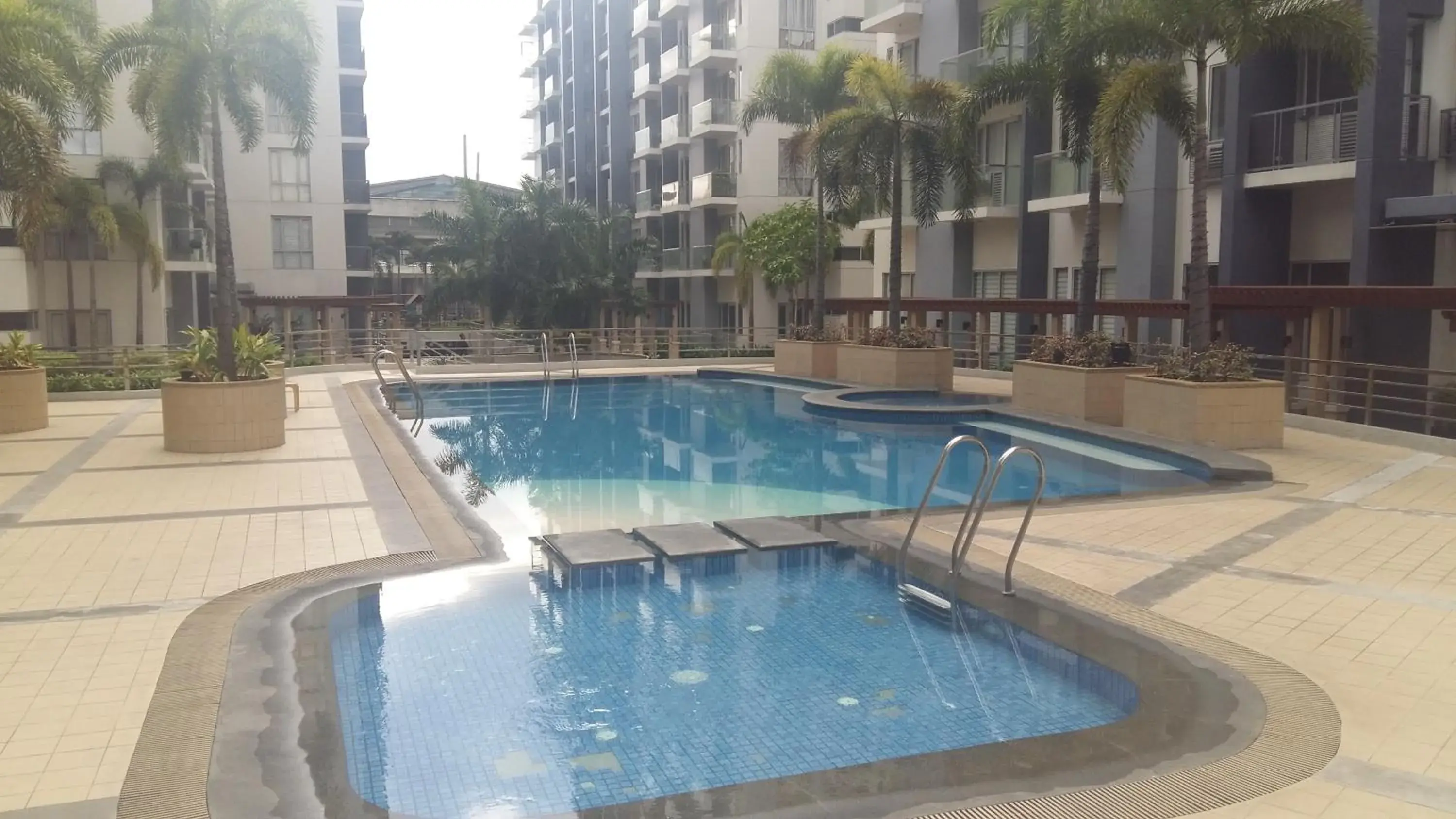 Property building in PRS at One Palm Tree Villa near T3 Airport Property building in PRS at One Palm Tree Villa near T3 Airport