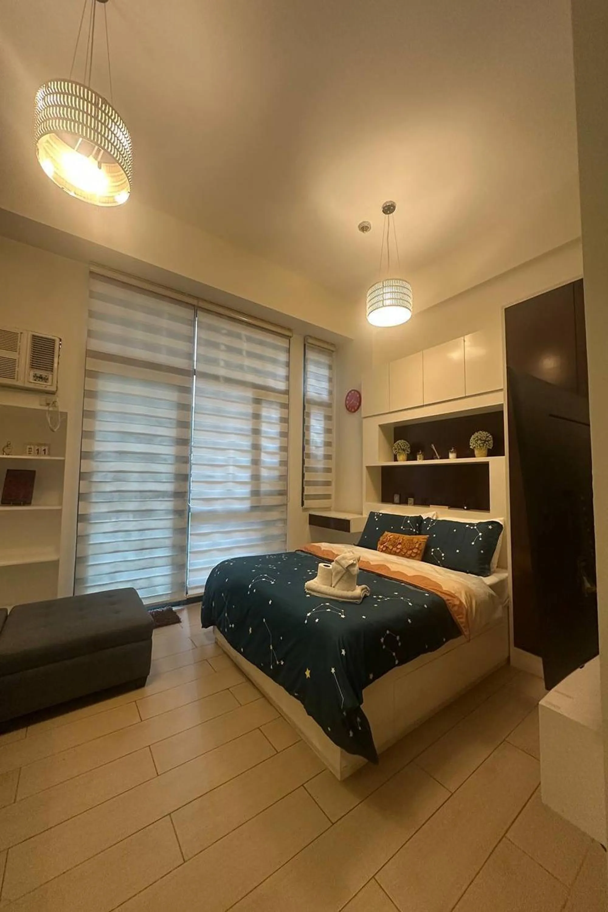 Bed in PRS at One Palm Tree Villa near T3 Airport