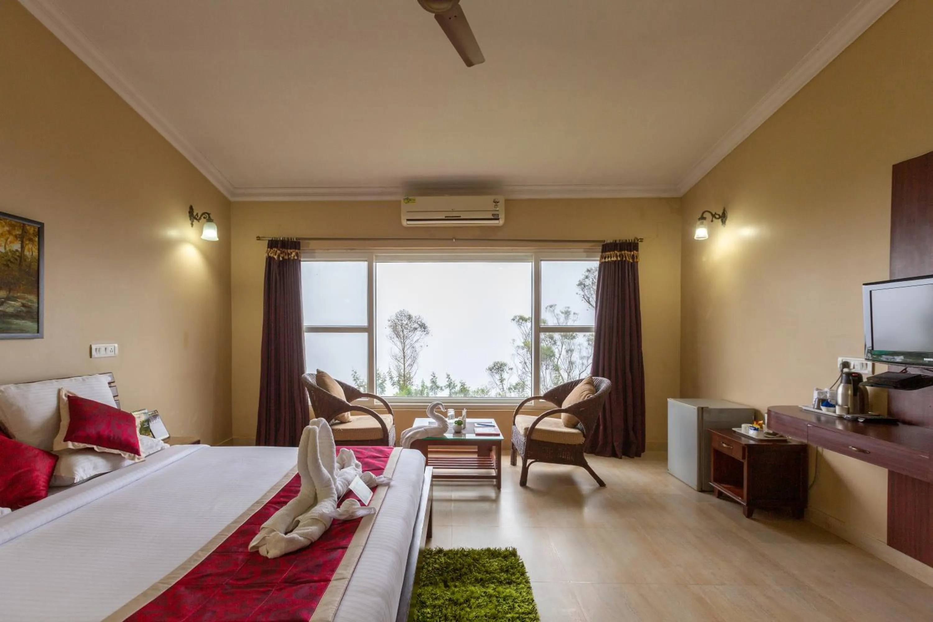 Bed in KSTDC Hotel Mayura Valley View Madikeri