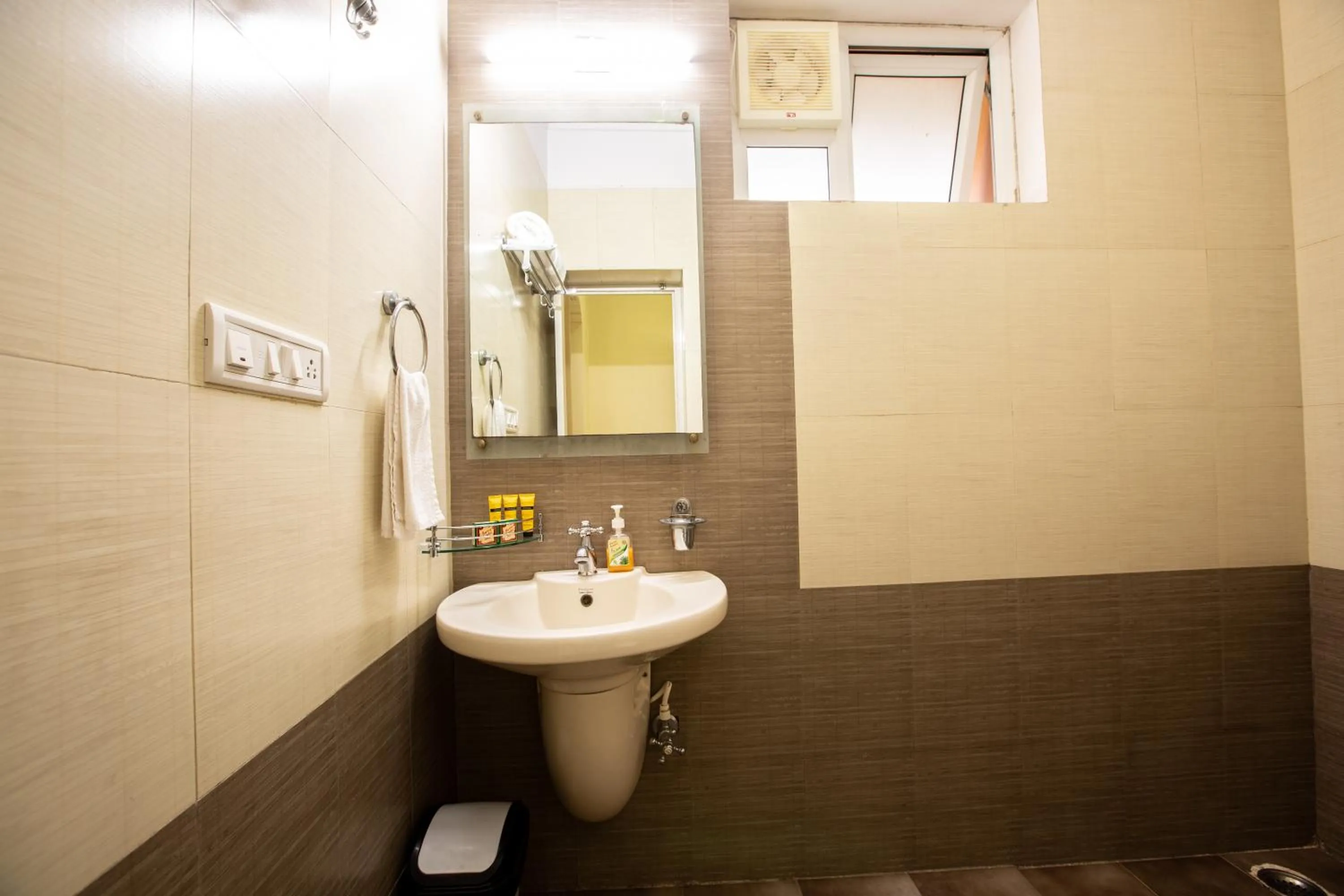 KSTDC Hotel Mayura Valley View Madikeri