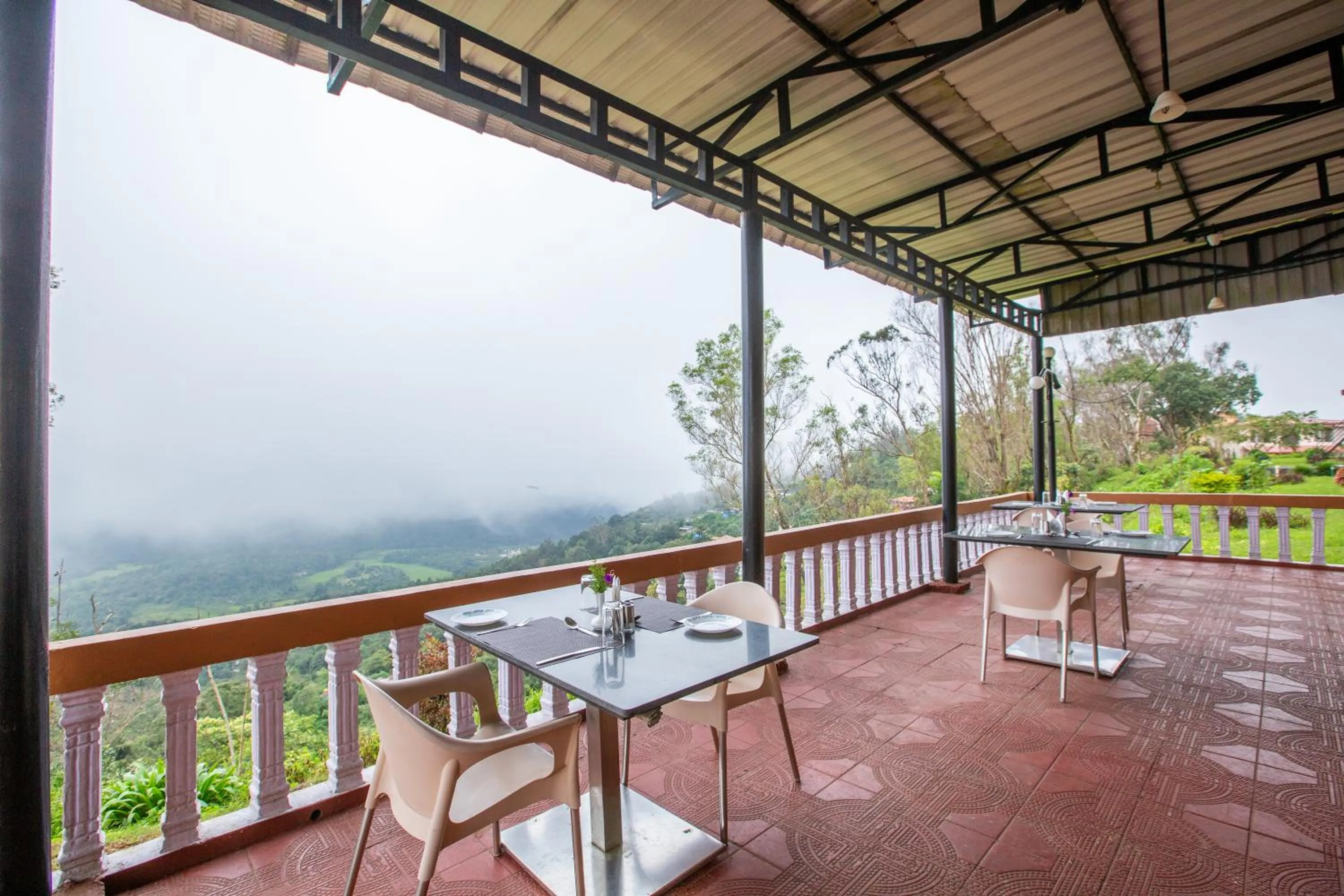 KSTDC Hotel Mayura Valley View Madikeri