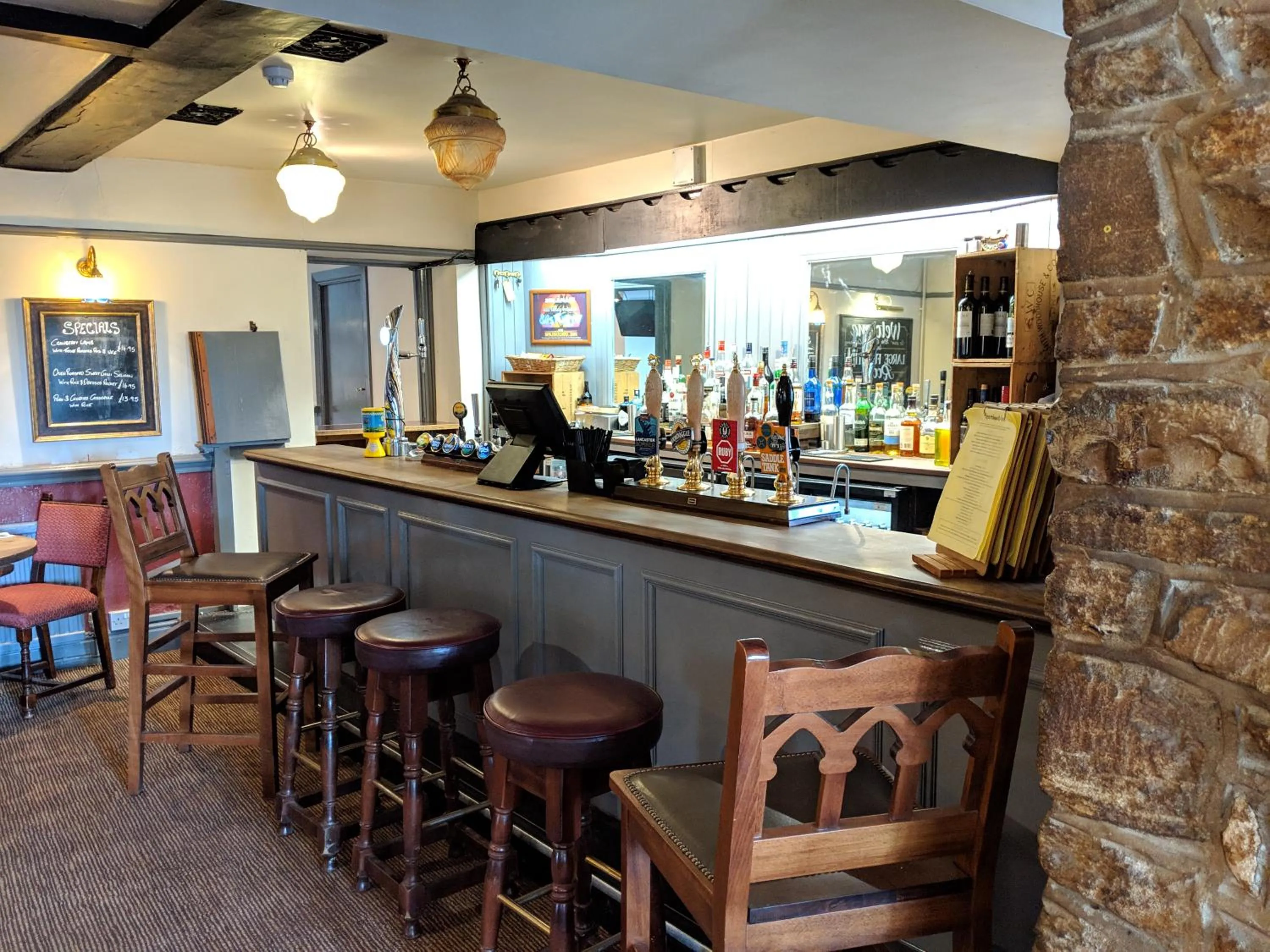 Lounge or bar in Sparkford Inn