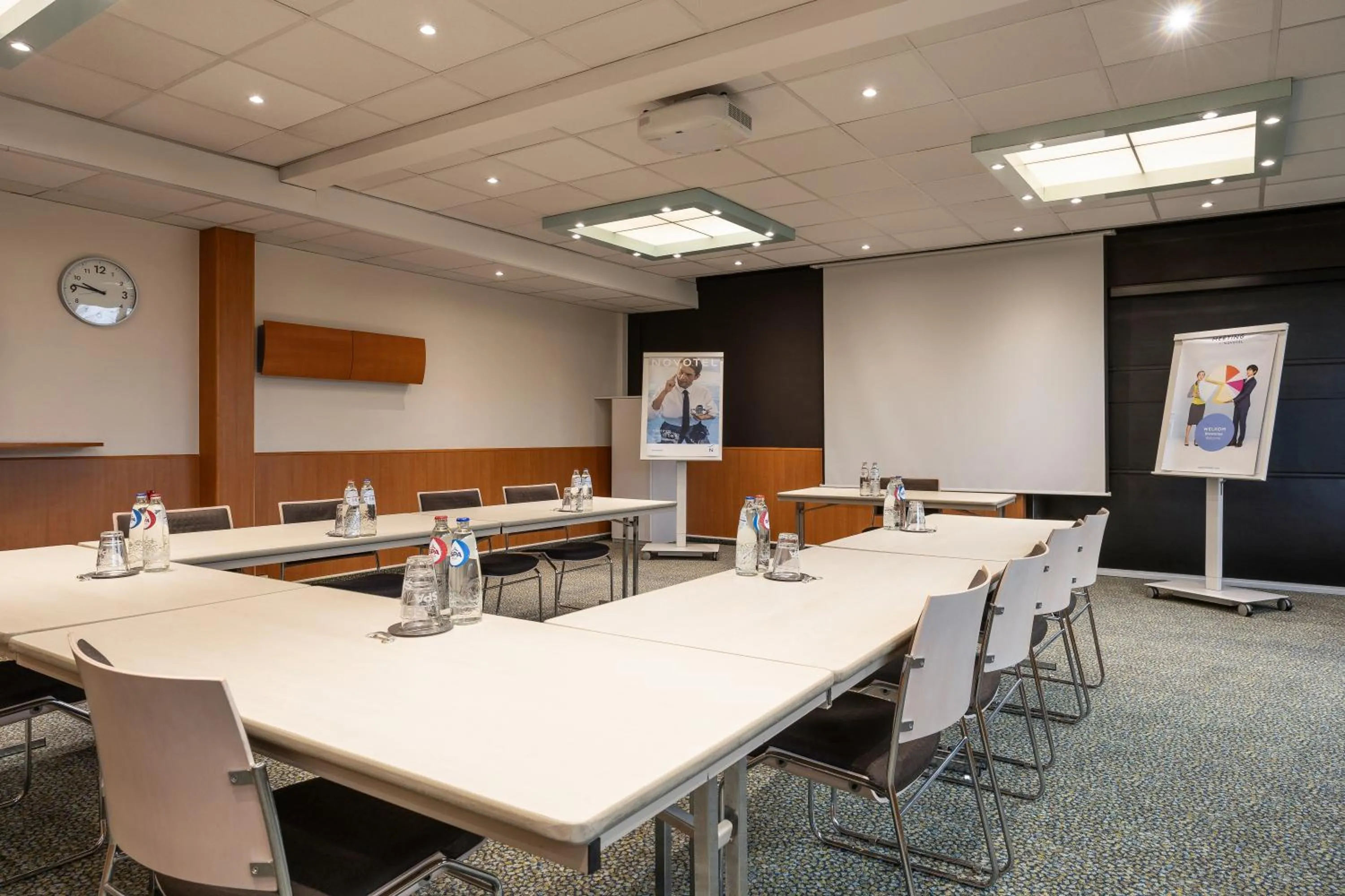 Meeting/conference room in Novotel Brussels Airport