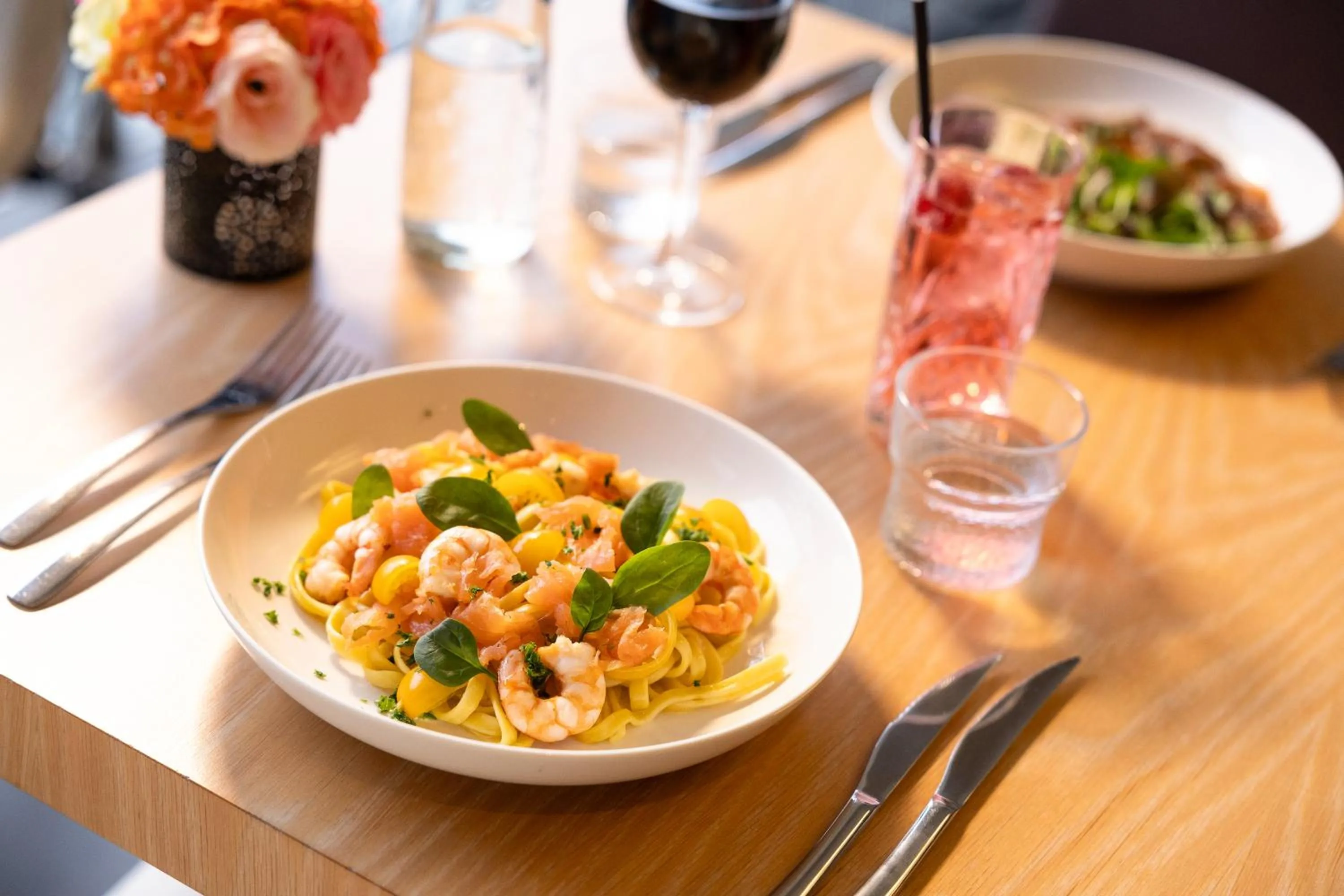 Restaurant/places to eat in Novotel Brussels Airport