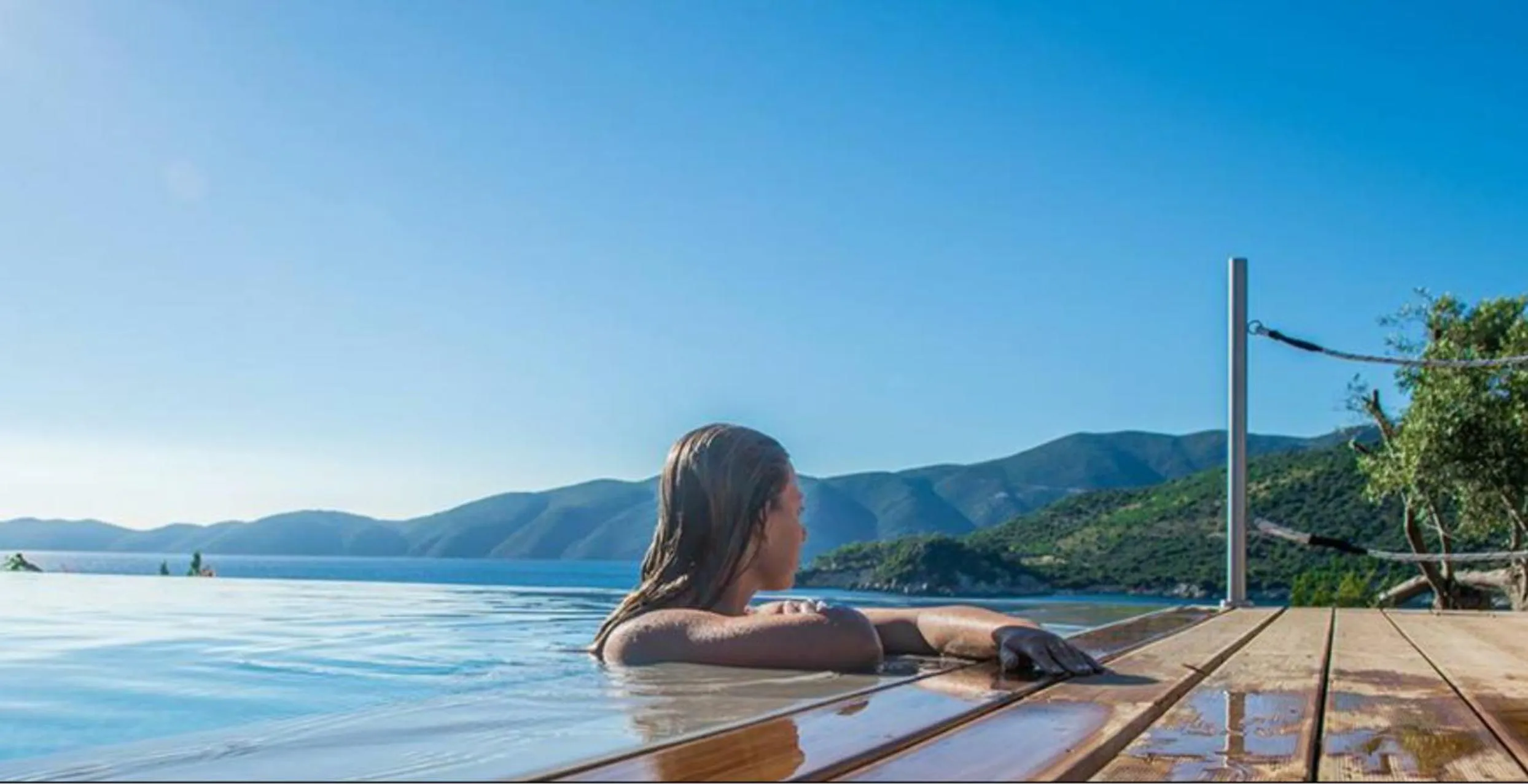 Pool view in Villa Del Mar