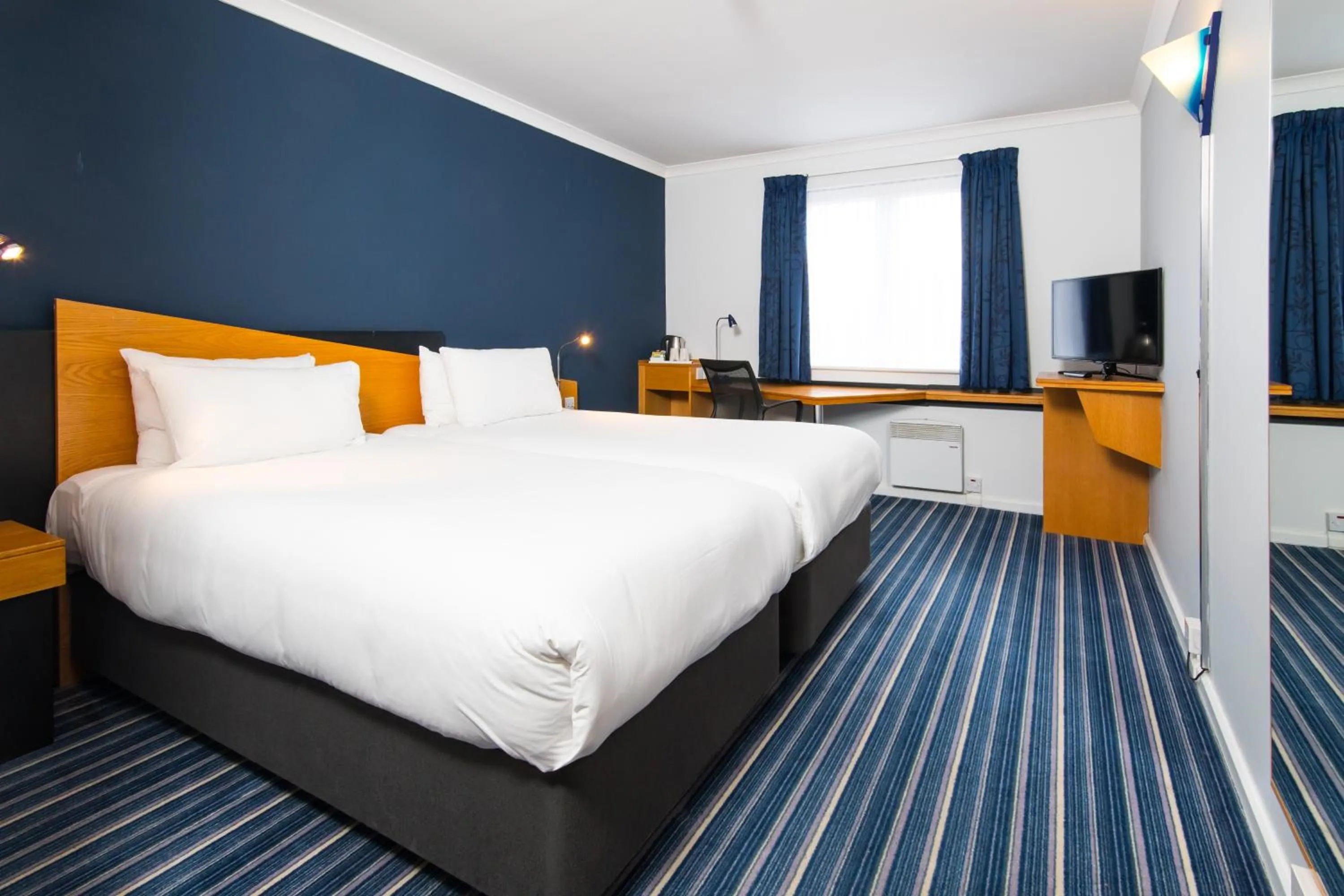 Bedroom, Bed in Holiday Inn Express Manchester East by IHG