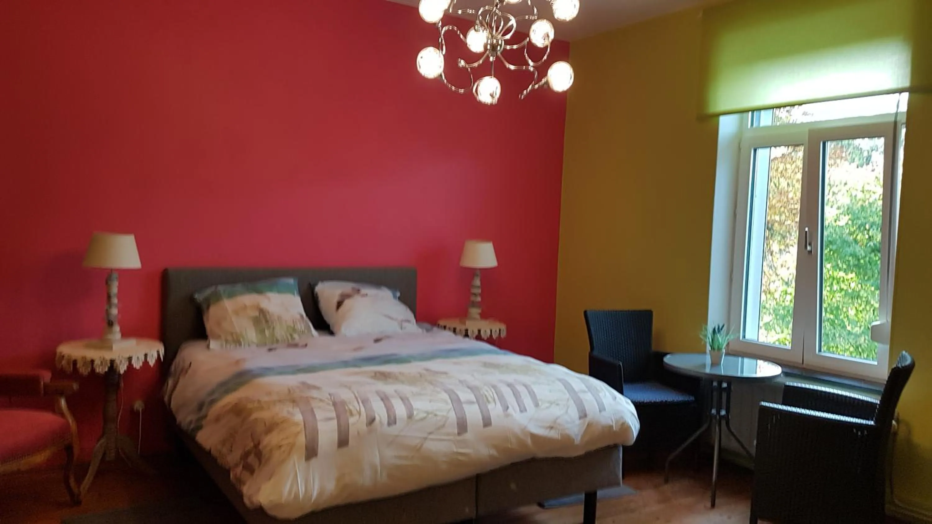 Bedroom, Bed in B&B Au Jardin Fleuri