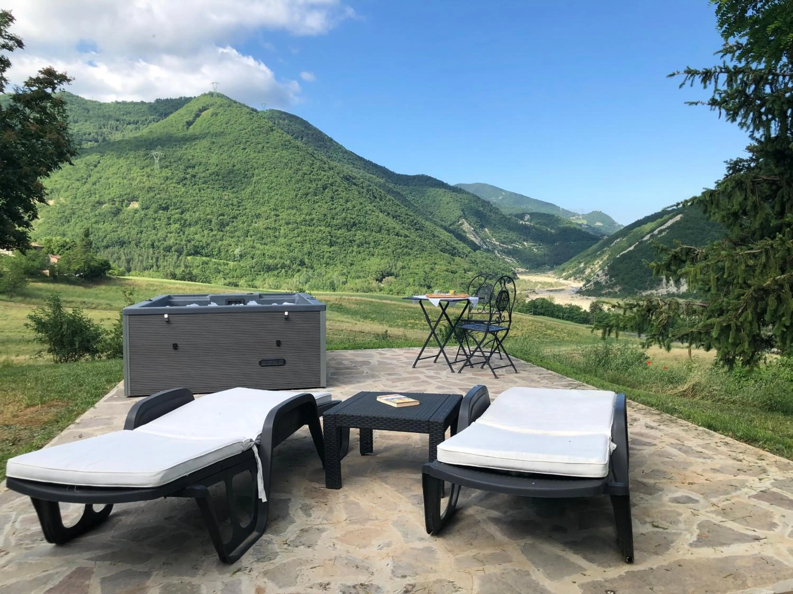 Hot Tub in La Locanda nel vento