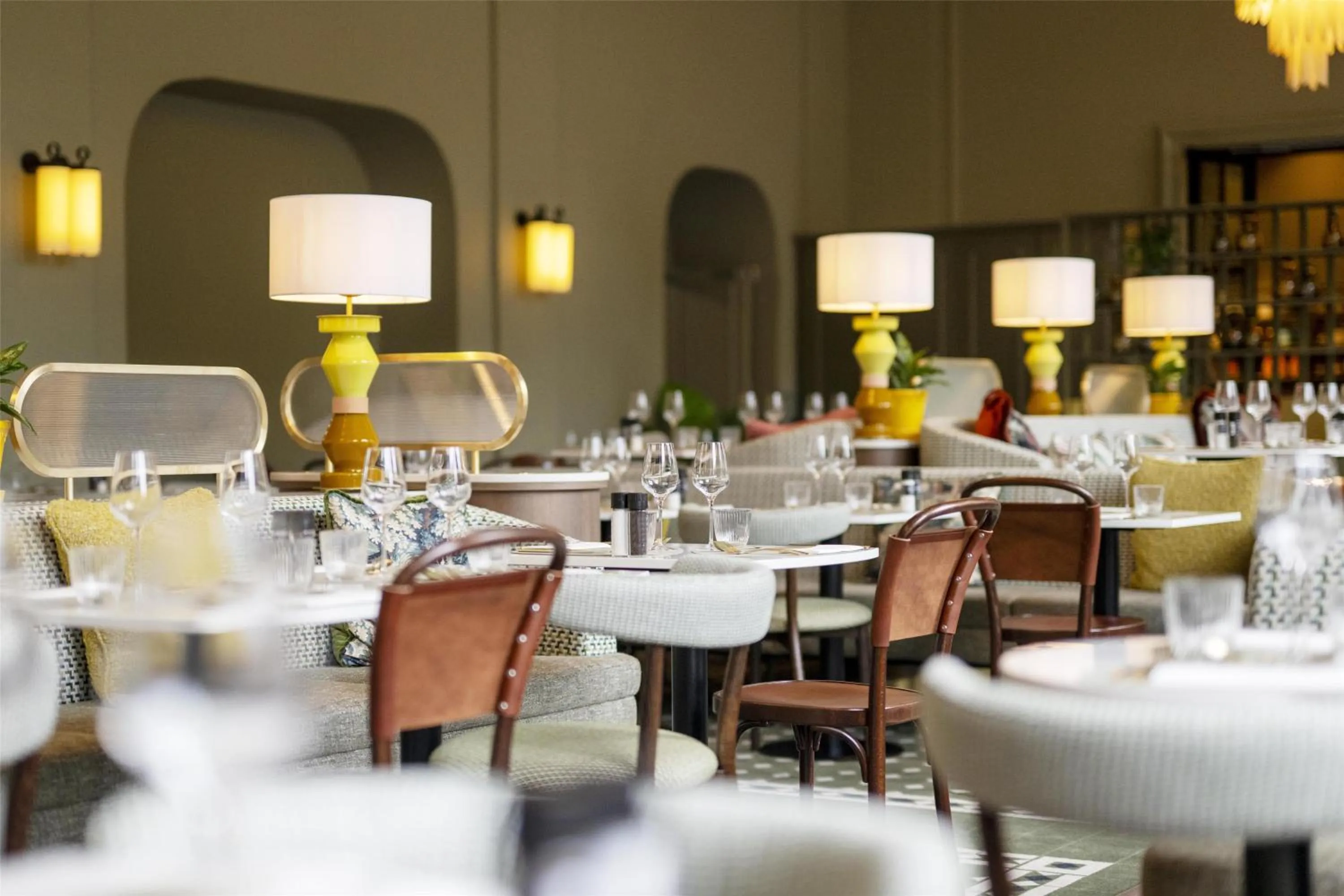 Restaurant/places to eat in DoubleTree By Hilton Brussels City