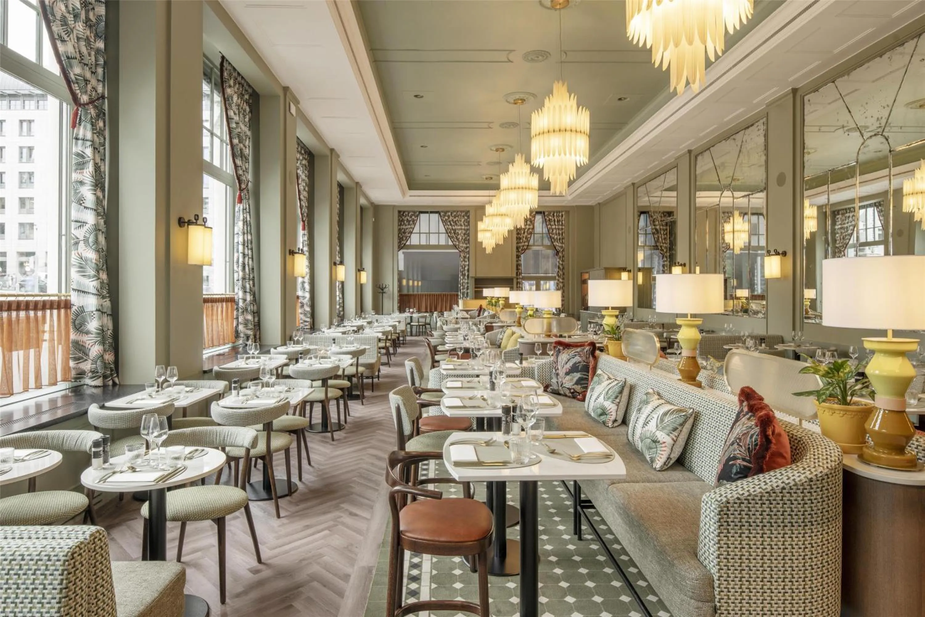 Restaurant/places to eat in DoubleTree By Hilton Brussels City