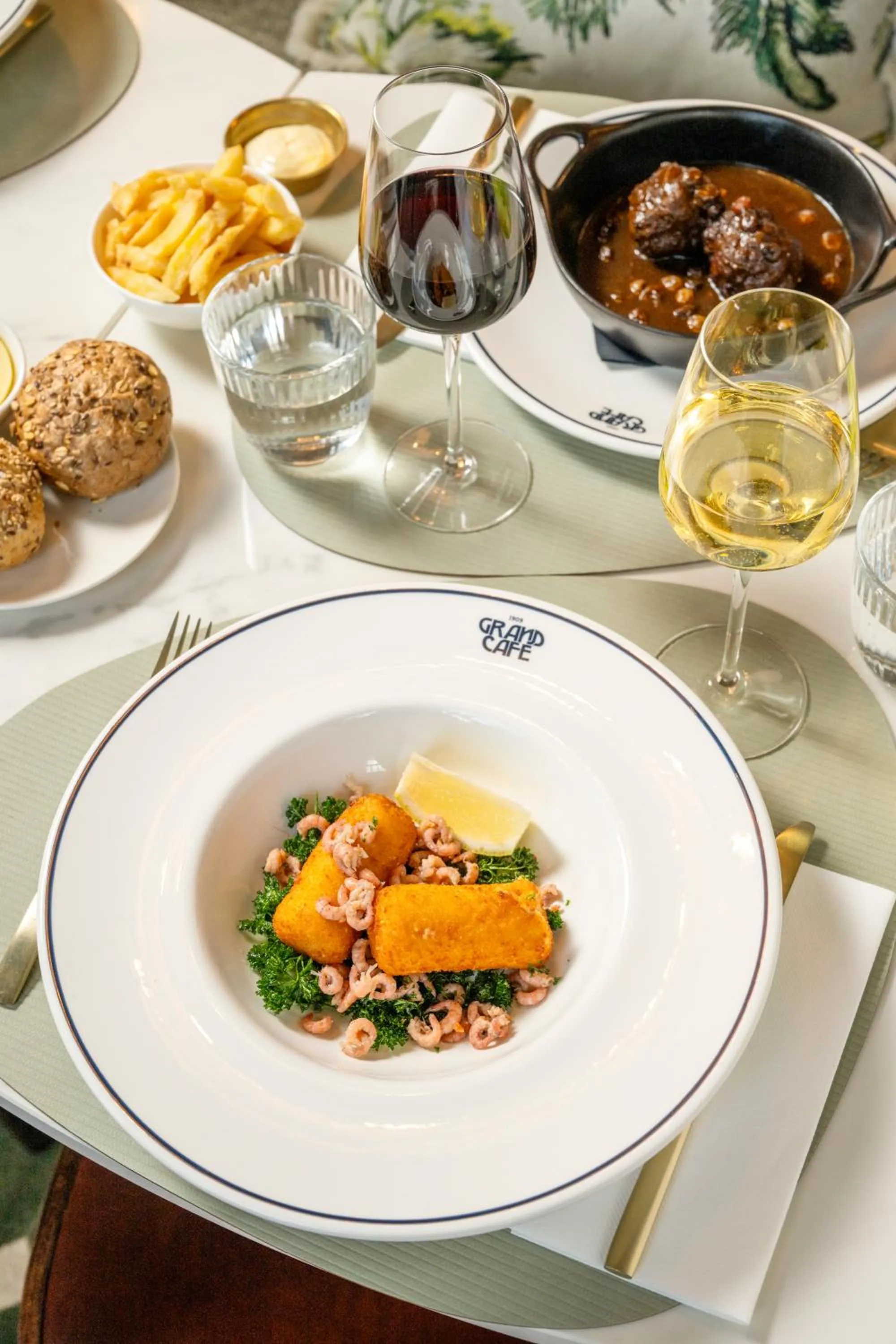 Food and drinks in DoubleTree By Hilton Brussels City