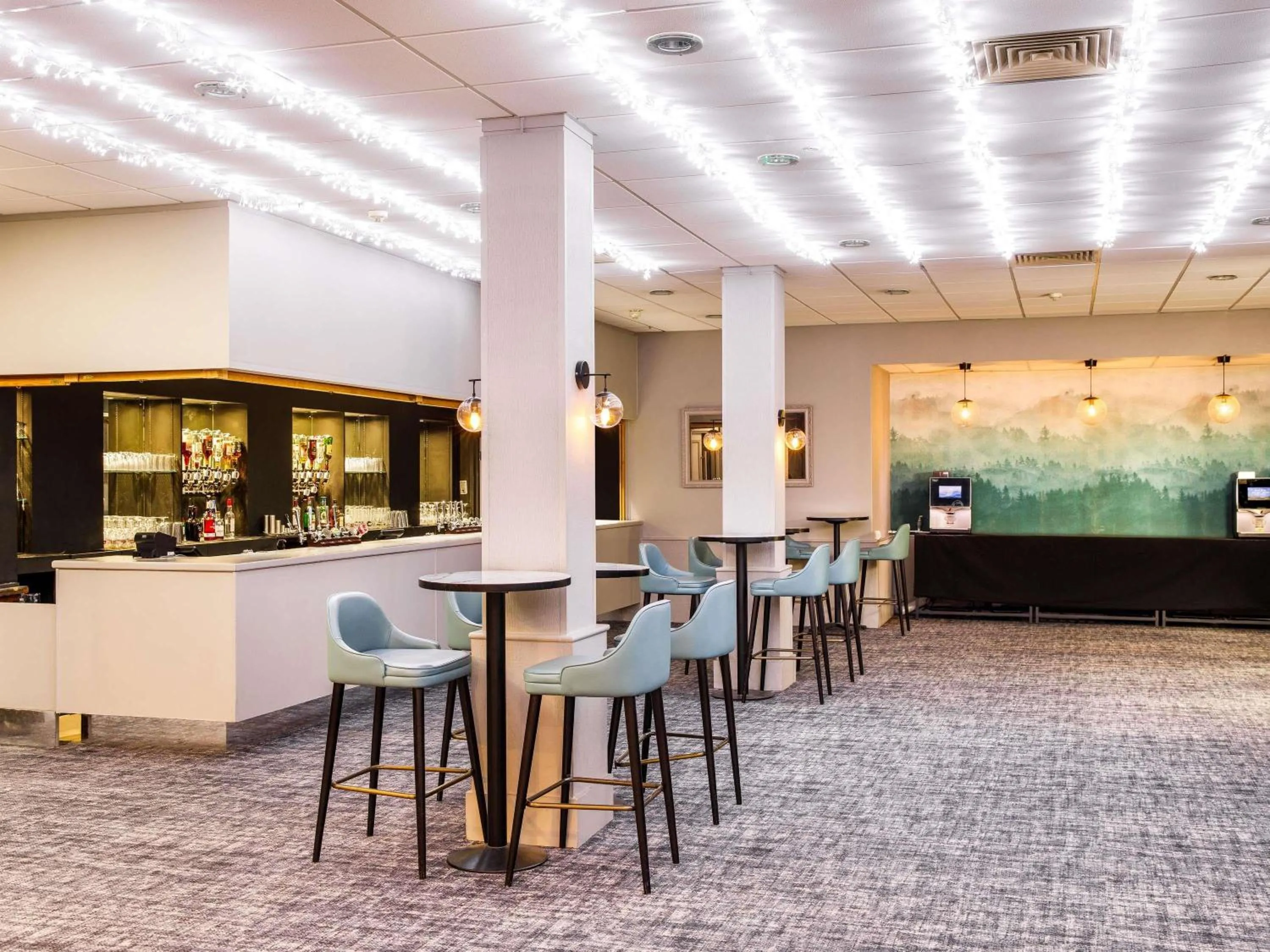 Meeting/conference room in Mercure Maidstone Great Danes Hotel