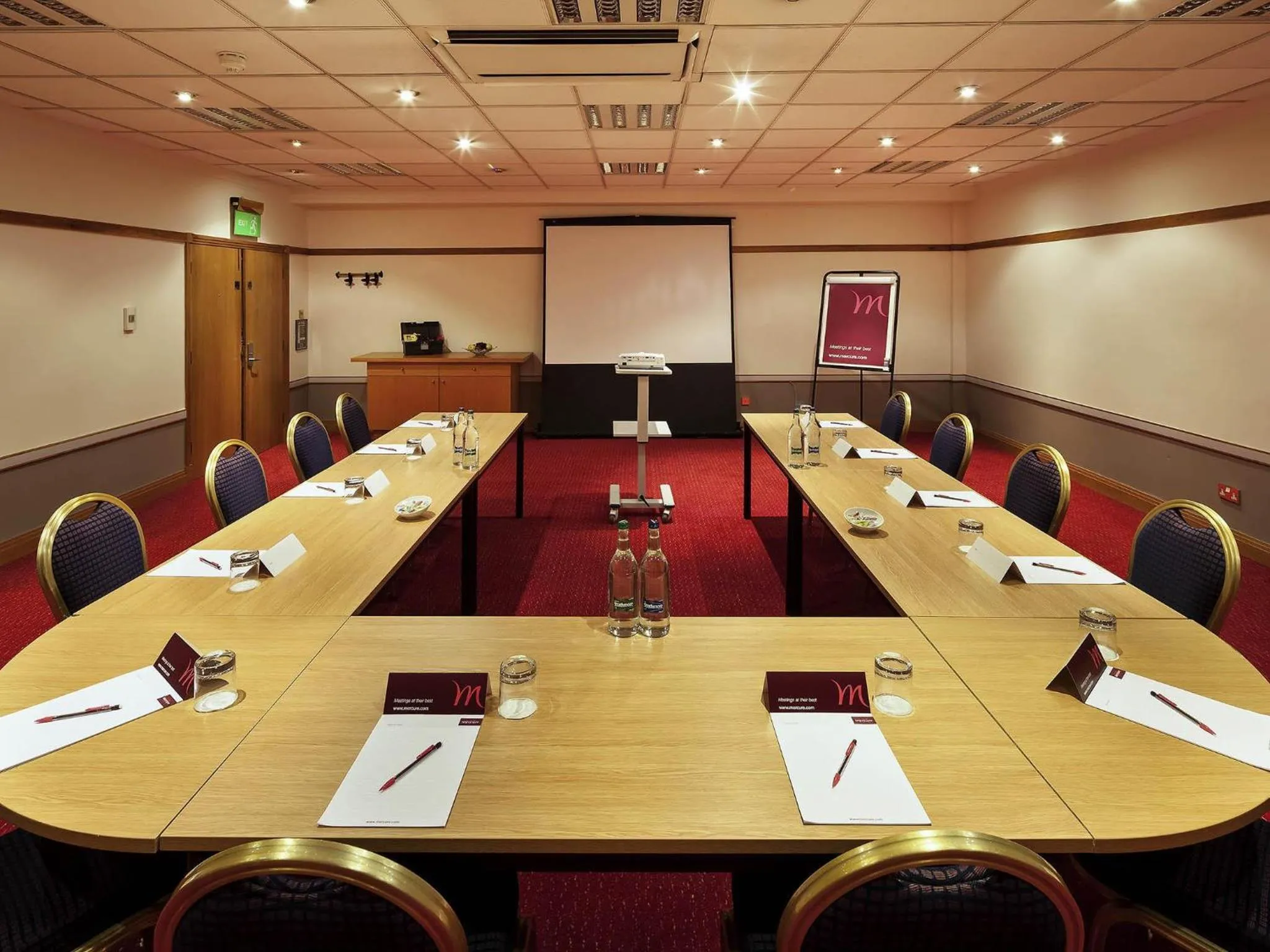 Meeting/conference room in Mercure Maidstone Great Danes Hotel