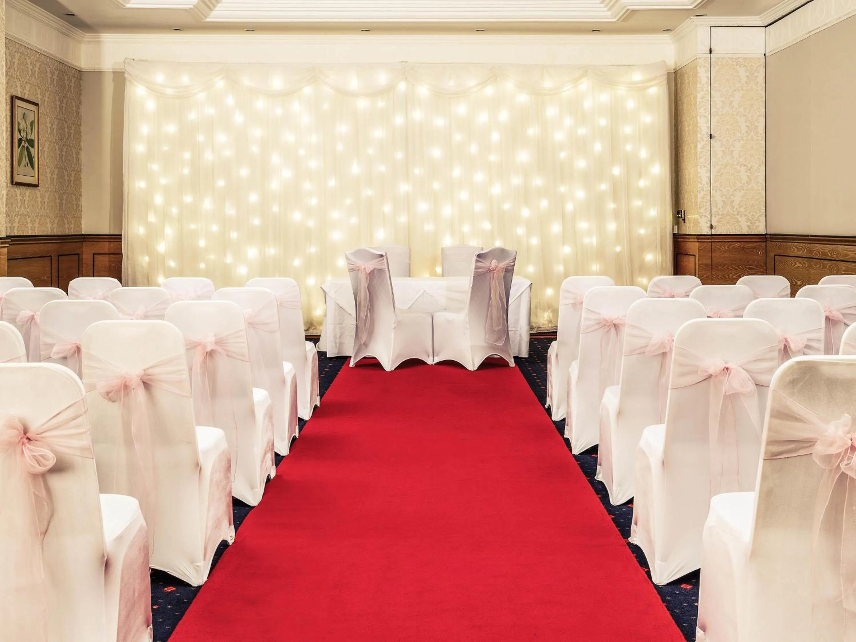 wedding in Mercure York Fairfield Manor Hotel