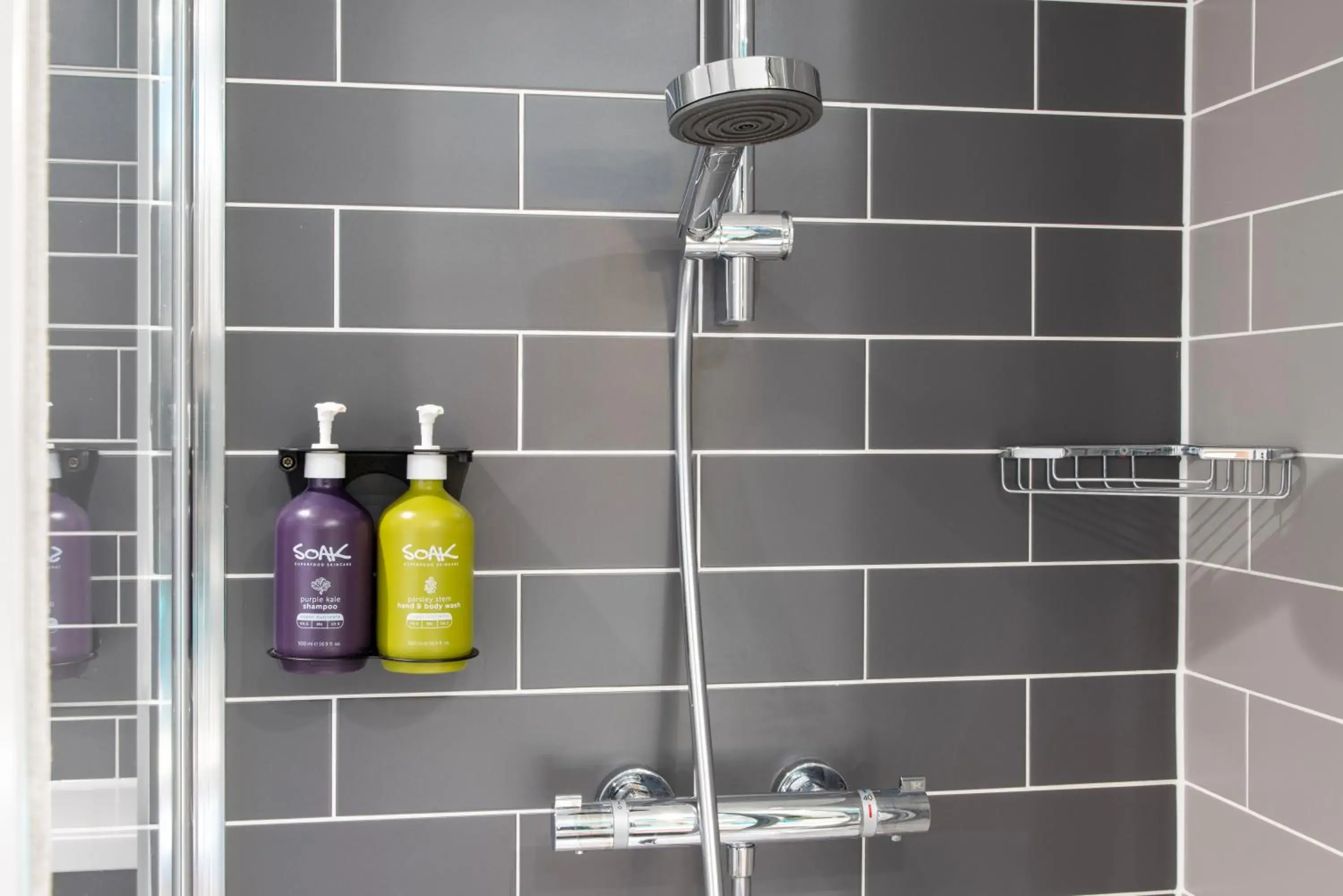 Standard Double Room with Single Sofa Bed and Free Hot Breakfast in Holiday Inn Express Southwark by IHG Standard Double Room with Single Sofa Bed and Free Hot Breakfast in Holiday Inn Express Southwark by IHG