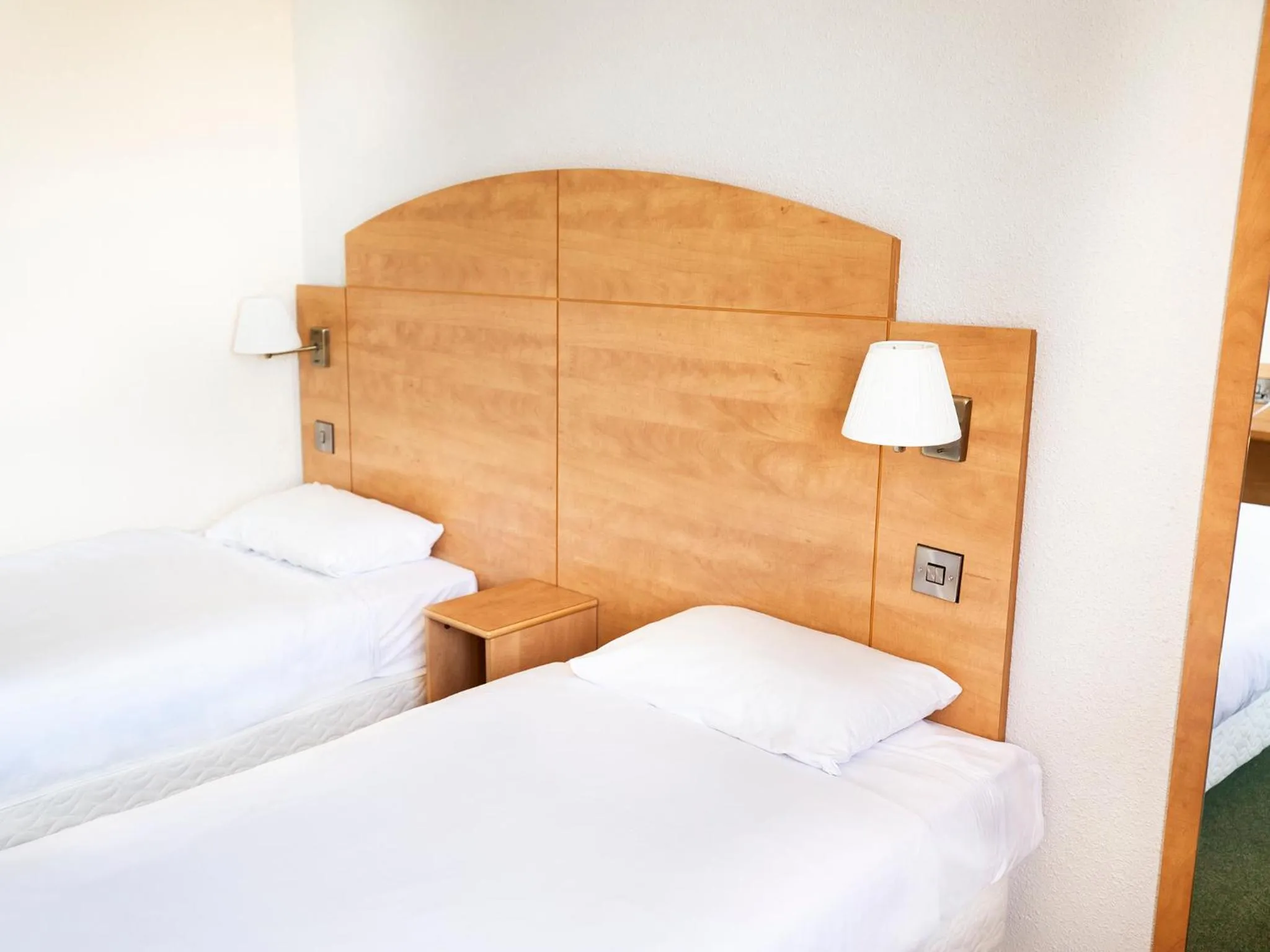 Bed in Campanile Milton Keynes - Fenny Stratford