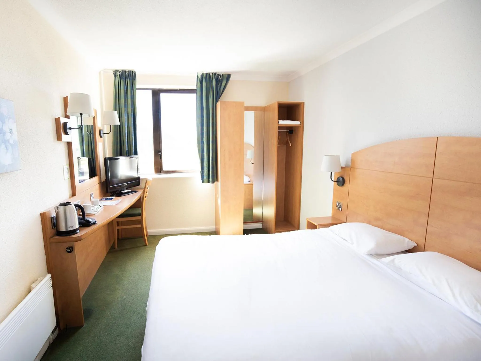 Bed in Campanile Milton Keynes - Fenny Stratford