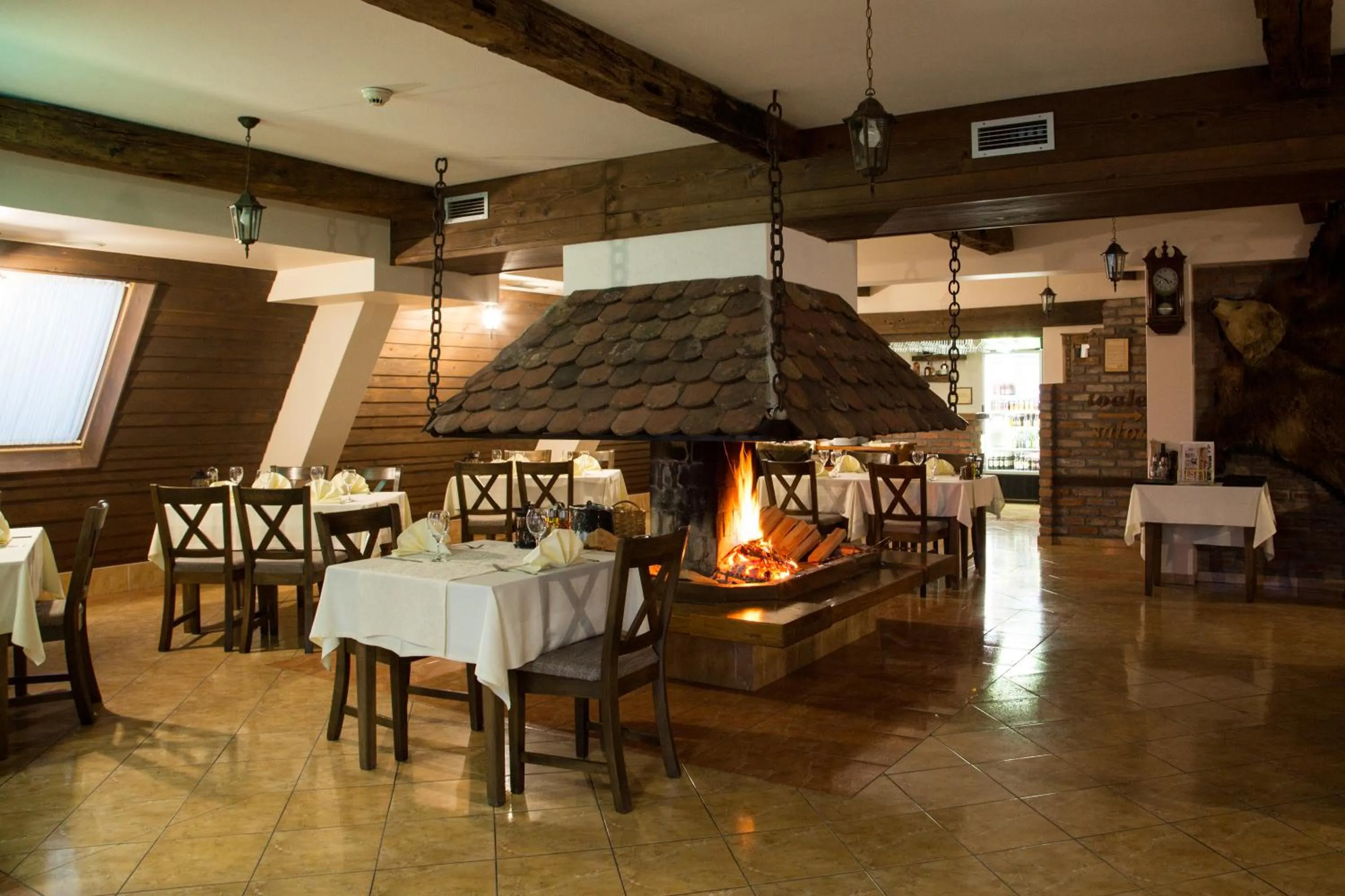 Restaurant/places to eat in Hotel Babino Brdo