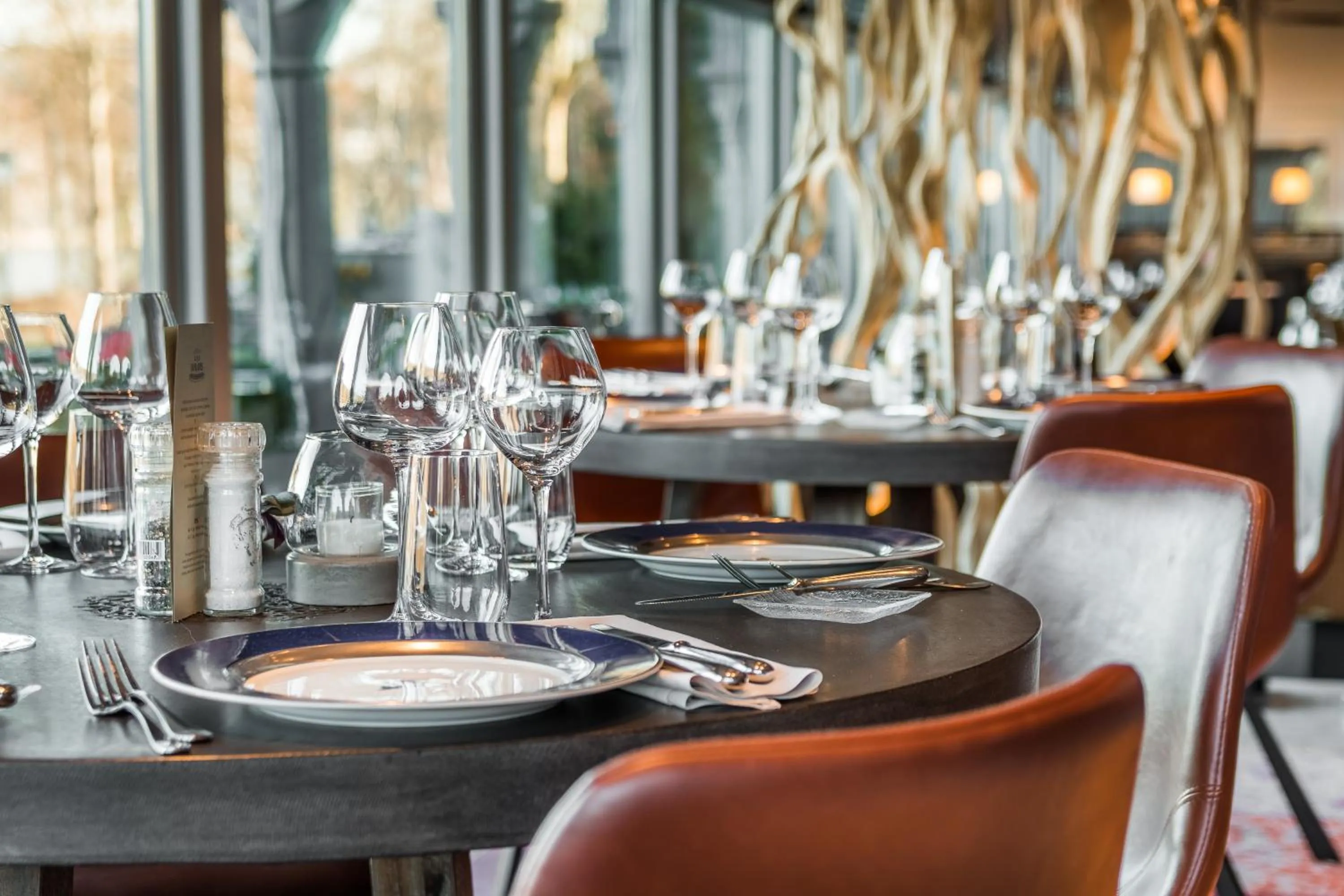 Restaurant/places to eat in Martin's Château Du Lac