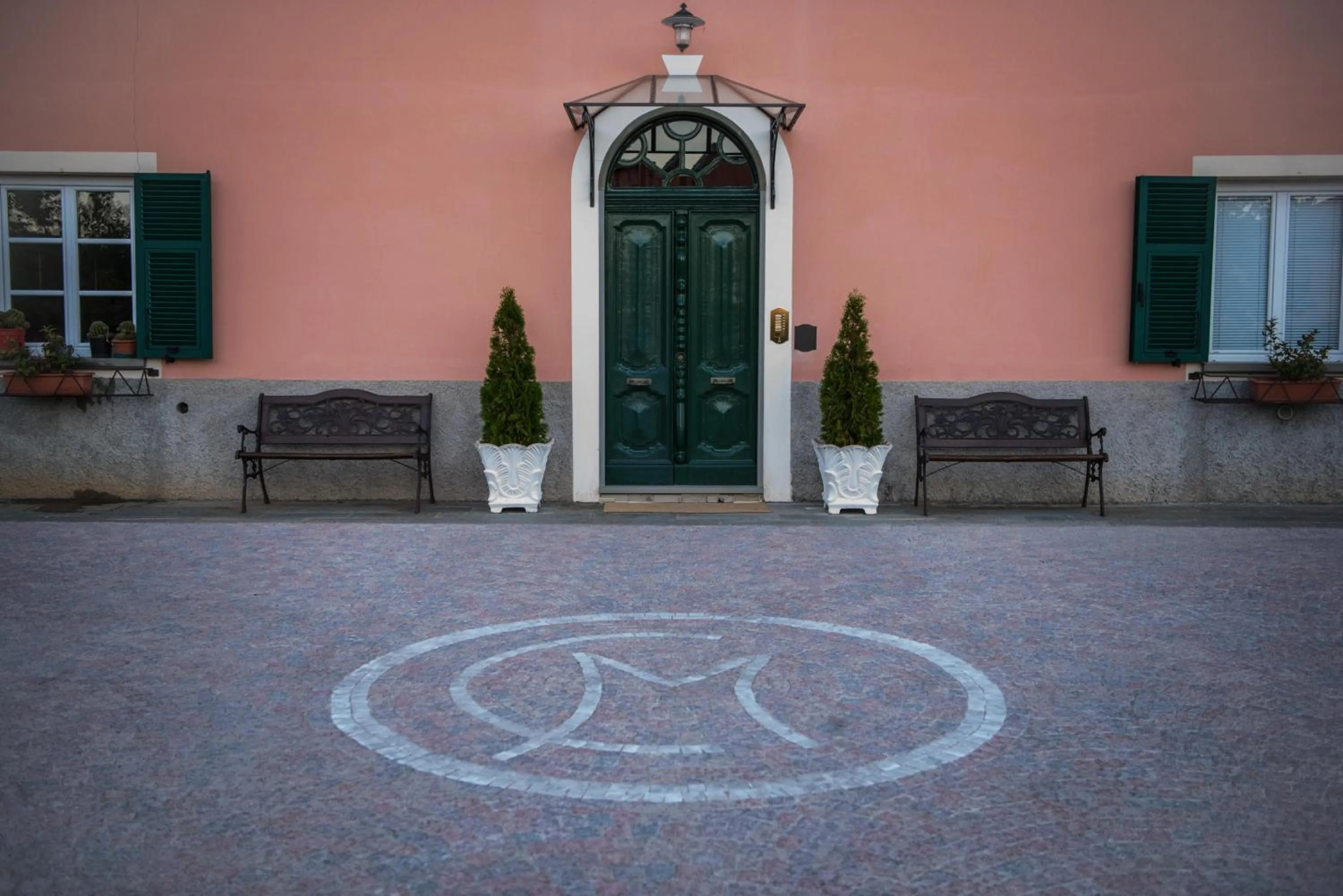 Facade/entrance in Se mi vuoi lasciare
