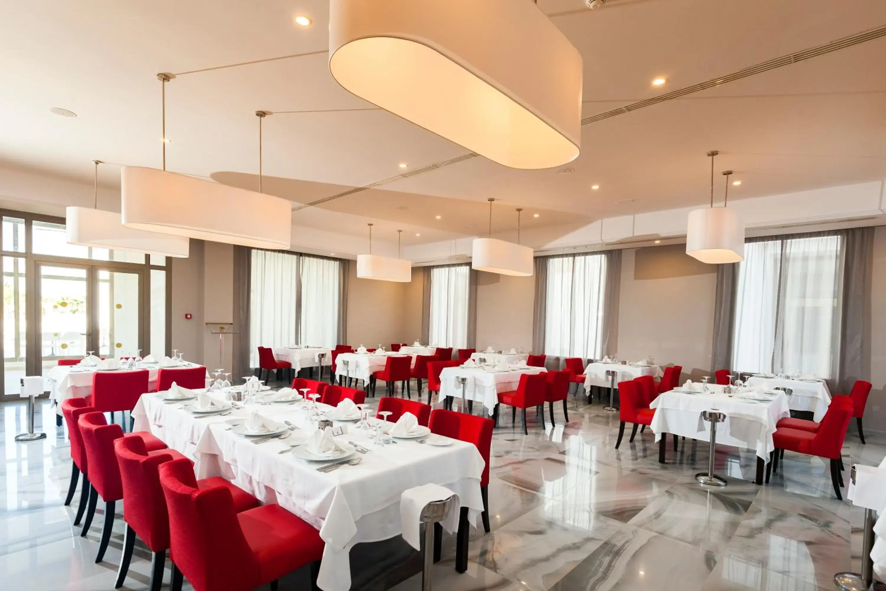 Restaurant/places to eat in Concorde Green Park Palace Restaurant/places to eat in Concorde Green Park Palace