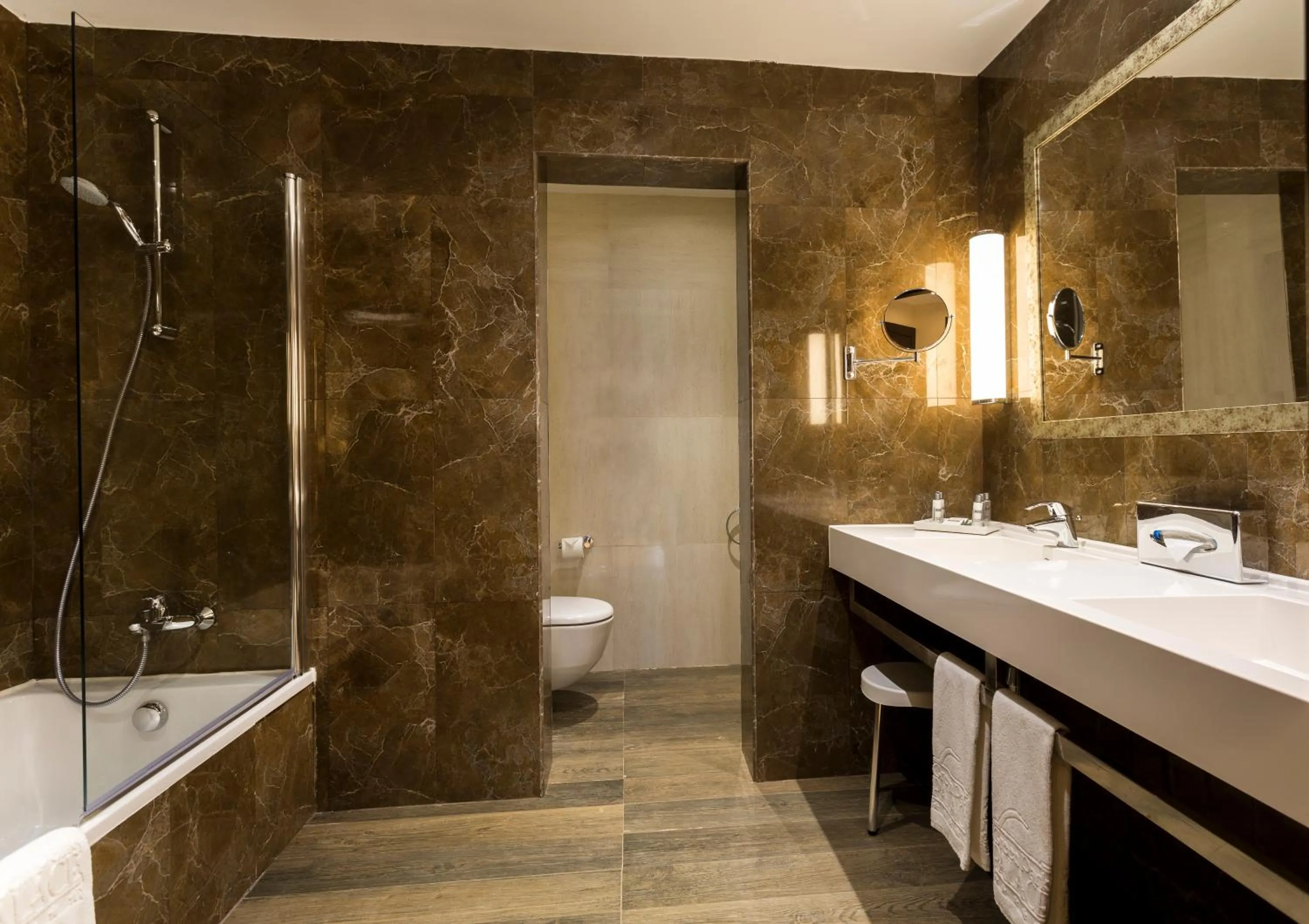 Bathroom in Concorde Green Park Palace