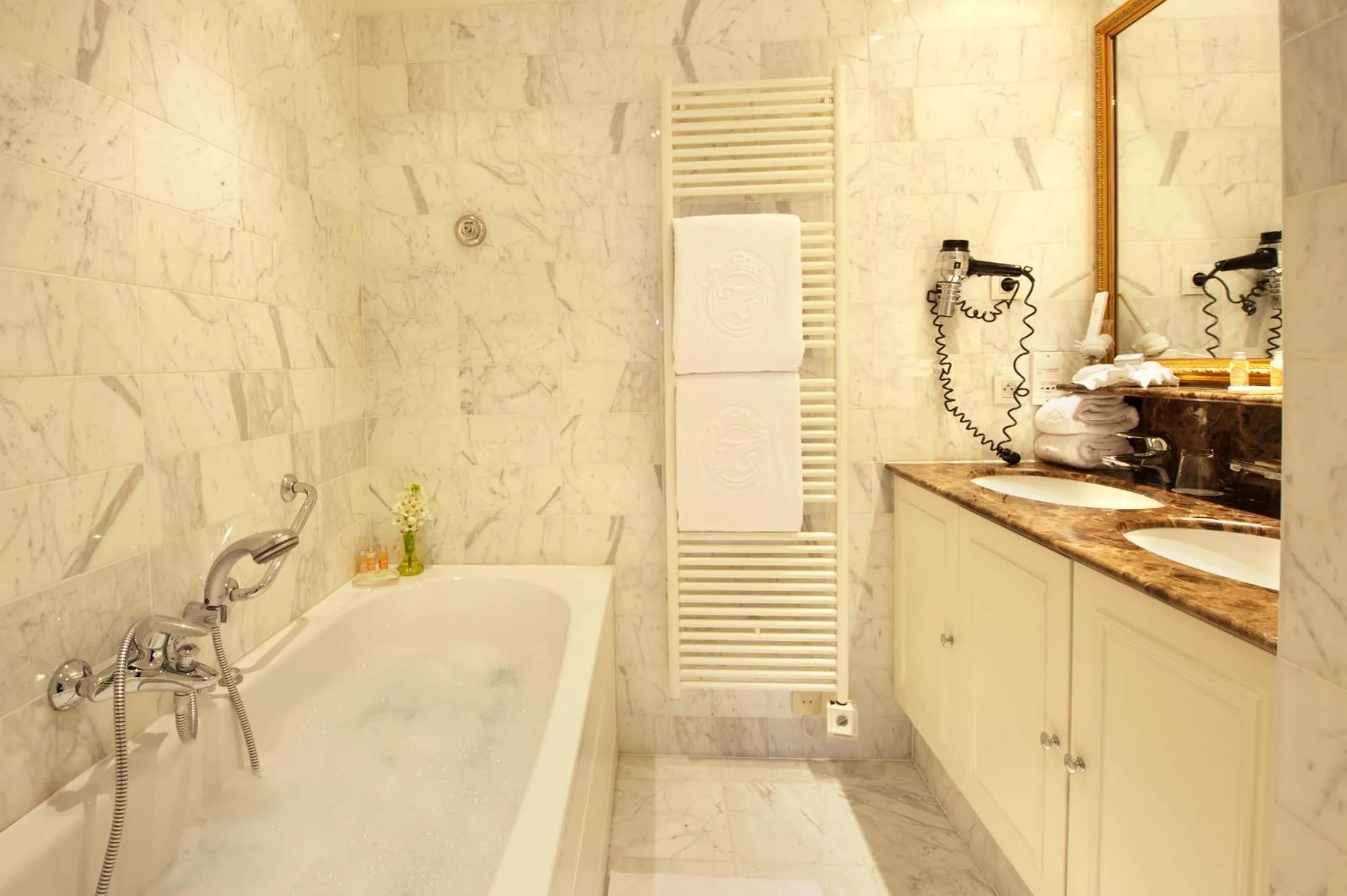 Bathroom in Relais & Châteaux Hotel Heritage