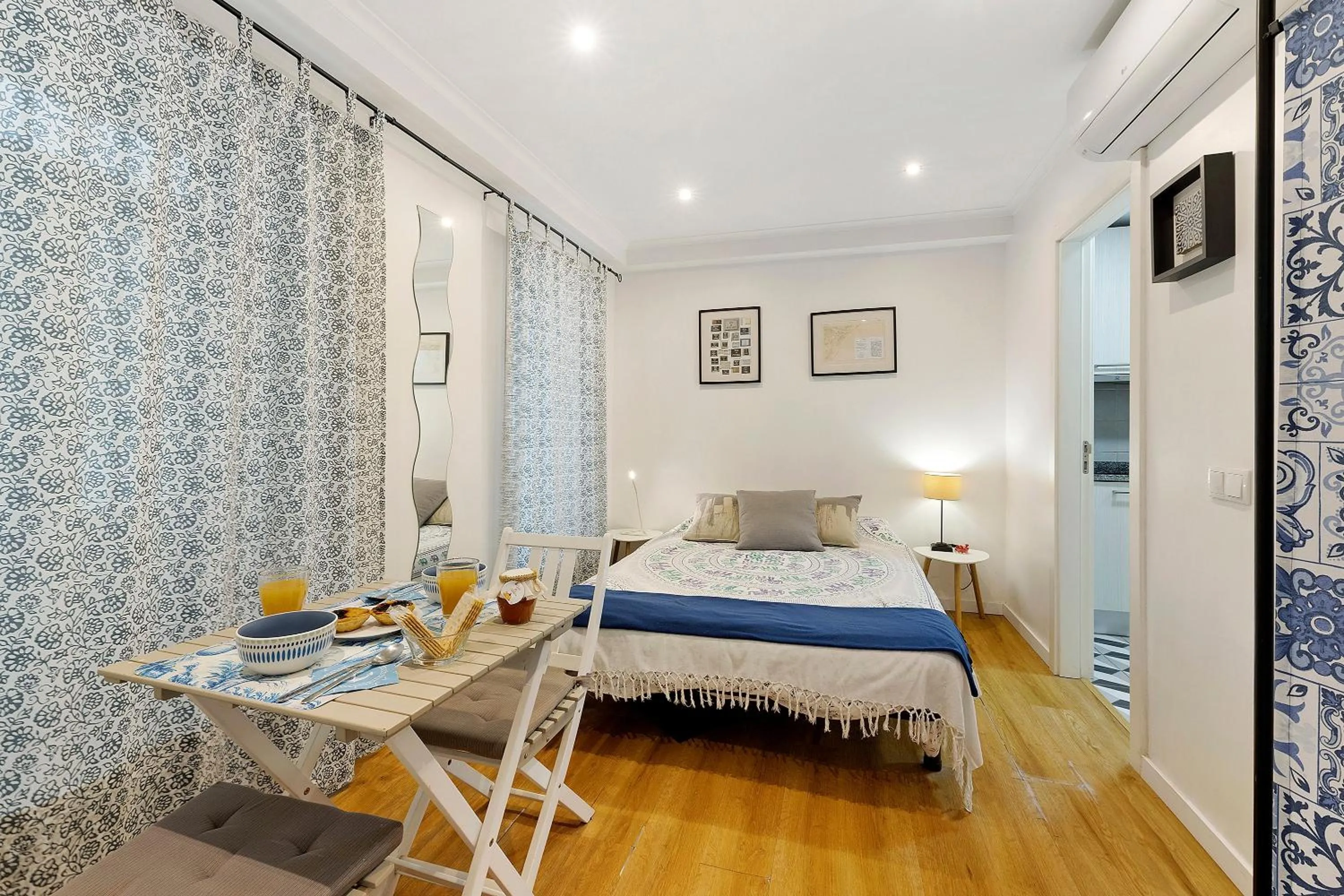Living room, Bed in Apartamento Sapato