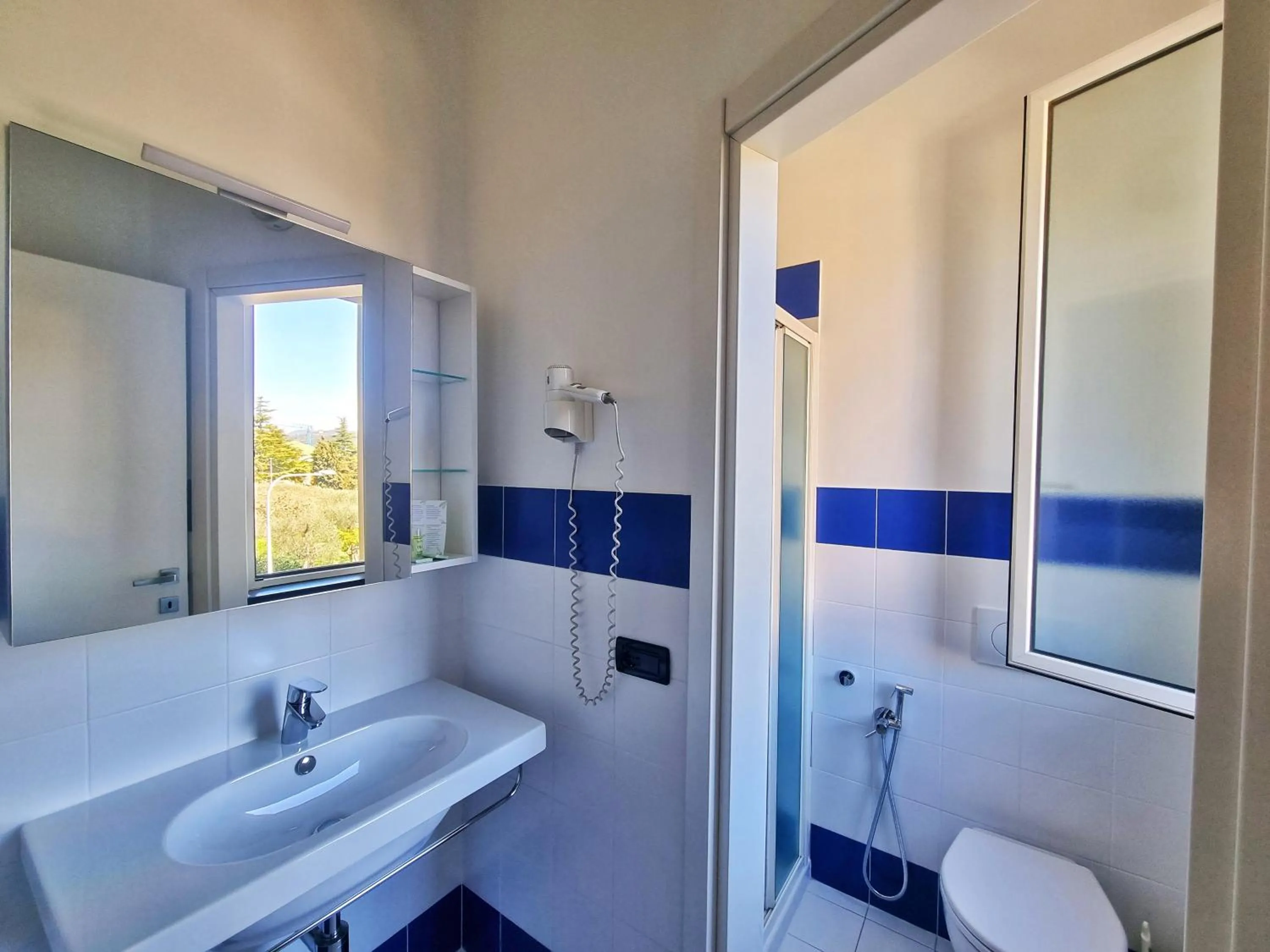 Shower in Residence La Palma