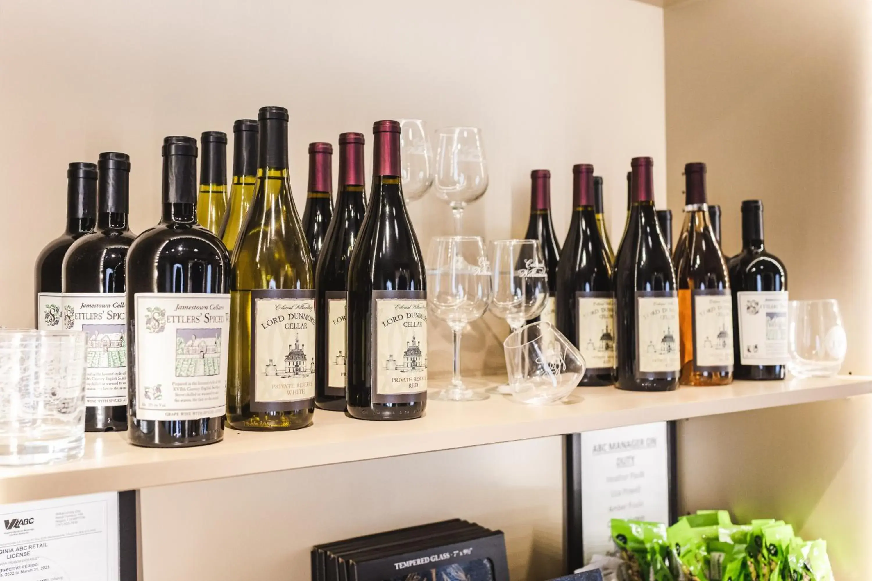 Restaurant/places to eat in Williamsburg Inn, an official Colonial Williamsburg Hotel Restaurant/places to eat in Williamsburg Inn, an official Colonial Williamsburg Hotel