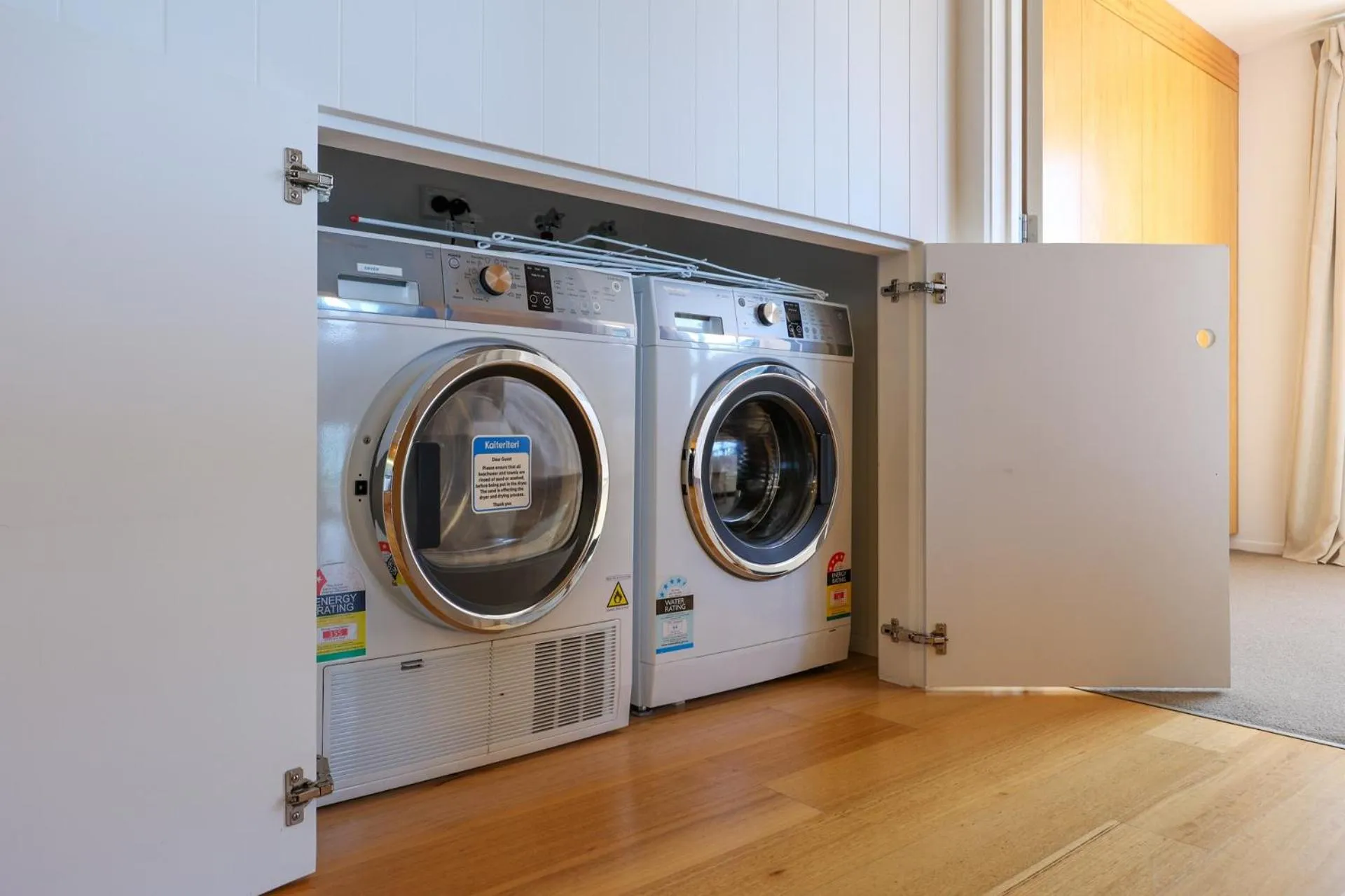 washing machine in Kaiteriteri Recreation Reserve Apartments