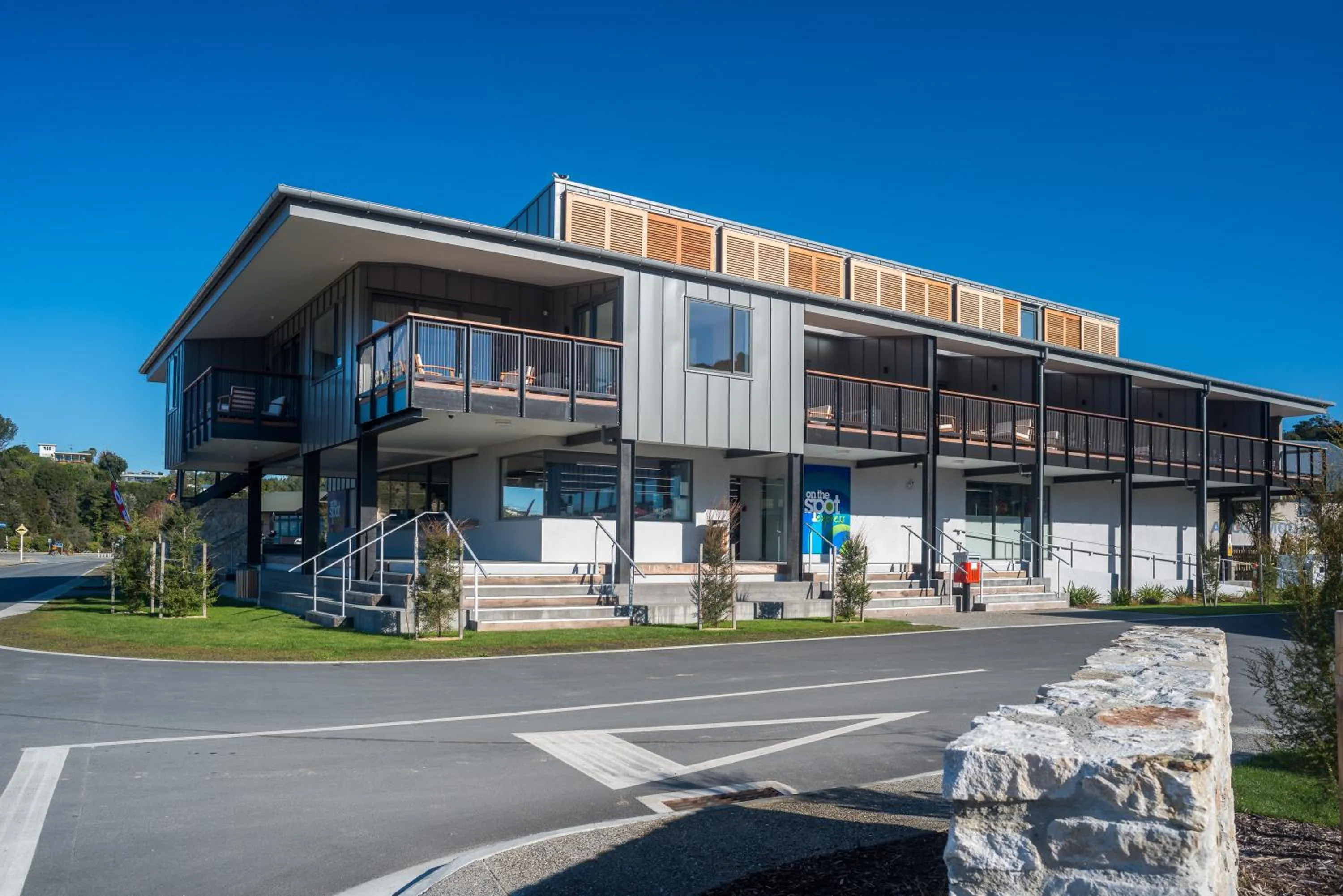 Property building in Kaiteriteri Recreation Reserve Apartments